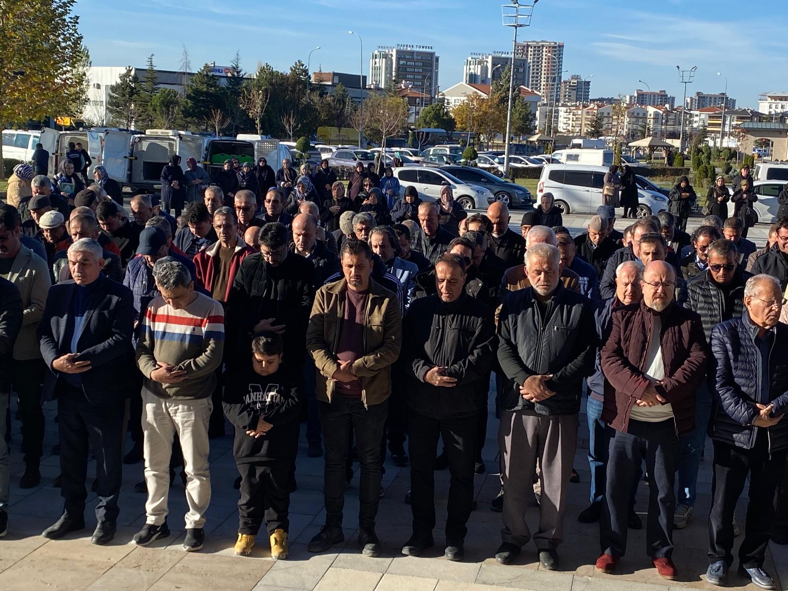 Akci̇nli̇oğlu Ai̇lesi̇ni̇n Aci Günü 1