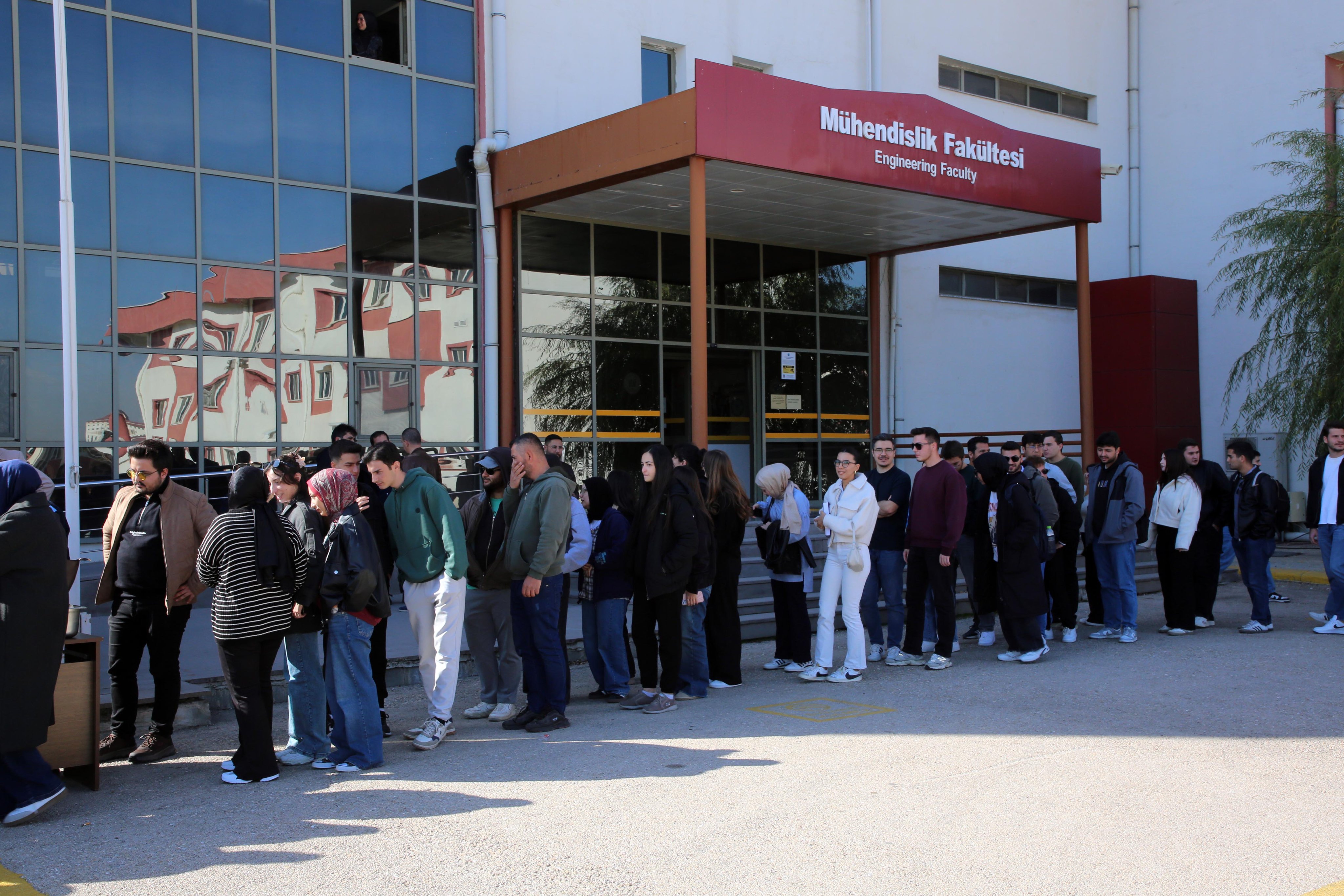 Akü’de Hem Pi̇lav Hem Fi̇dan Geleneksel Etki̇nli̇k Devam Edi̇yor (3)