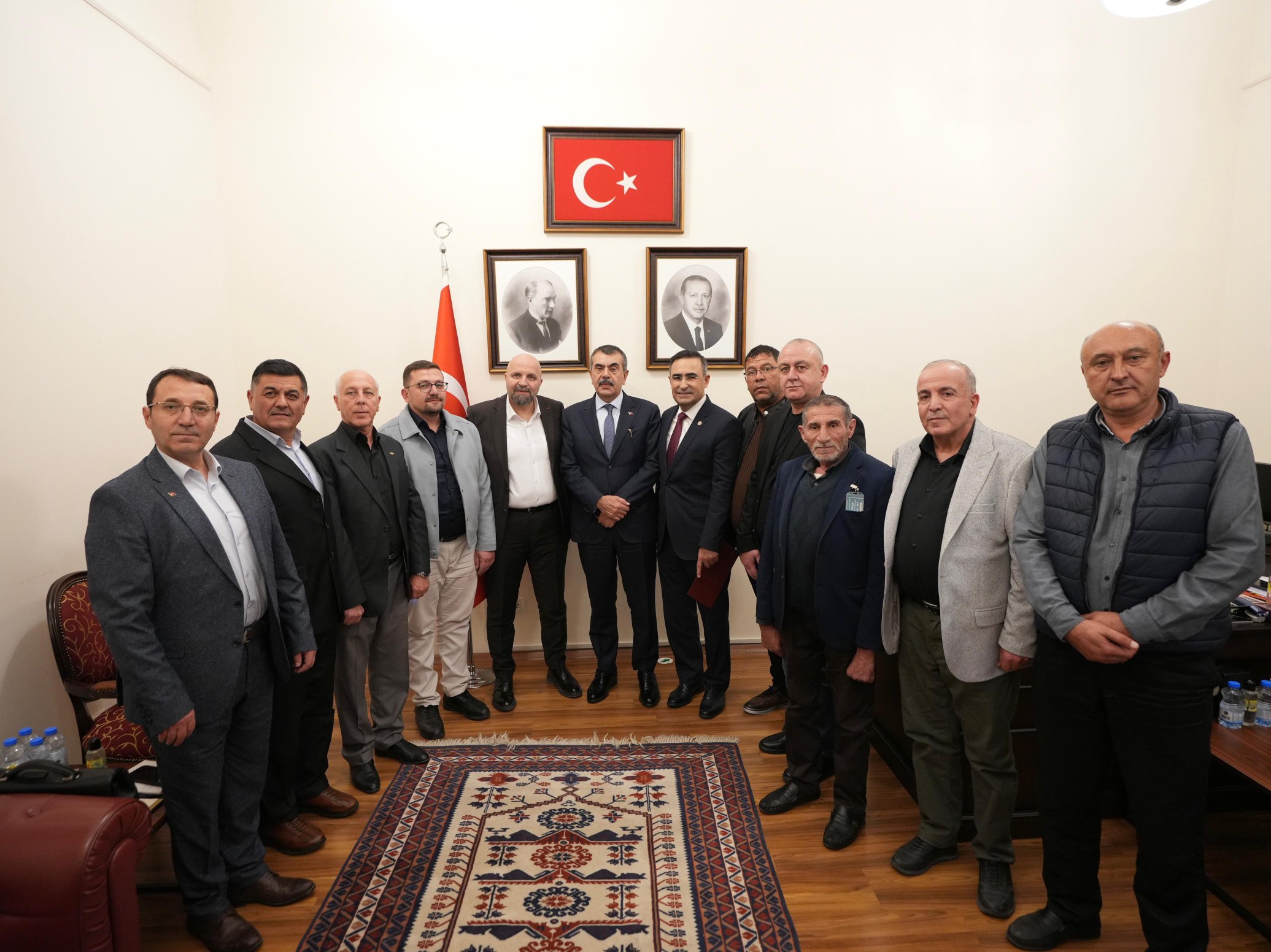 Ankara’da Afyon Buluşmasi Arslan’a Yoğun Zi̇yaret Trafi̇ği̇ (2)