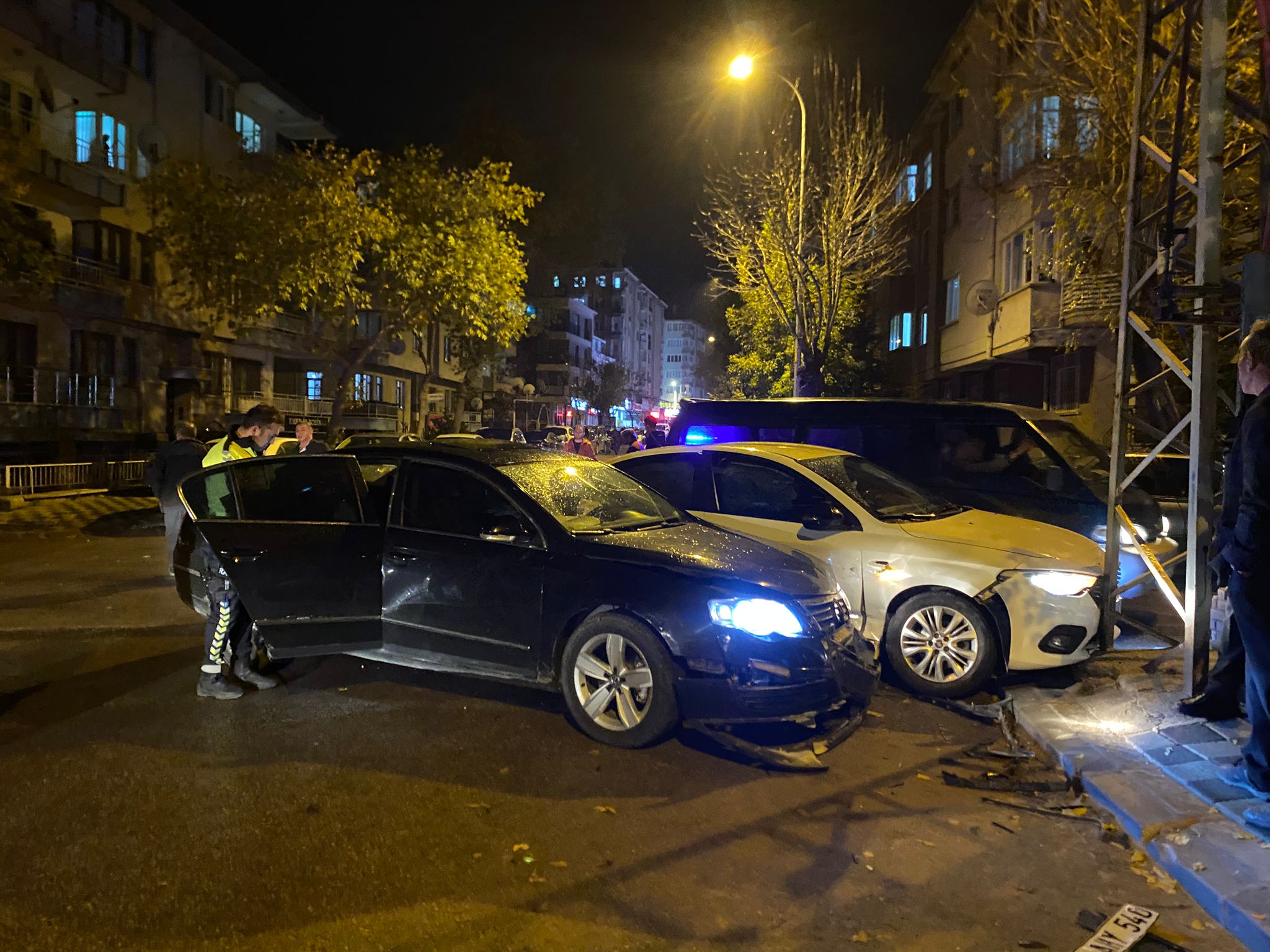 B2328222 58E4 480E Aae8 1334002Bf614