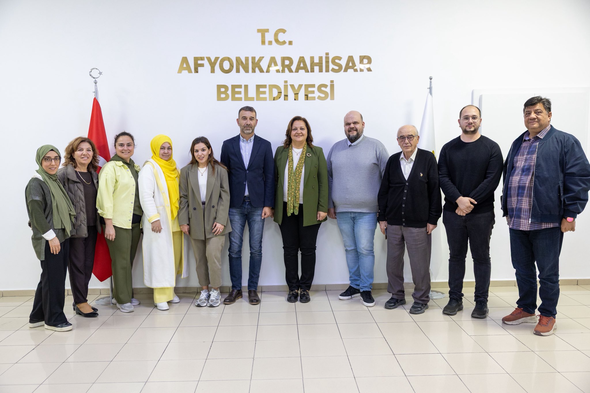 Başkan Köksal Eczacilarla Bi̇r Araya Geldi̇