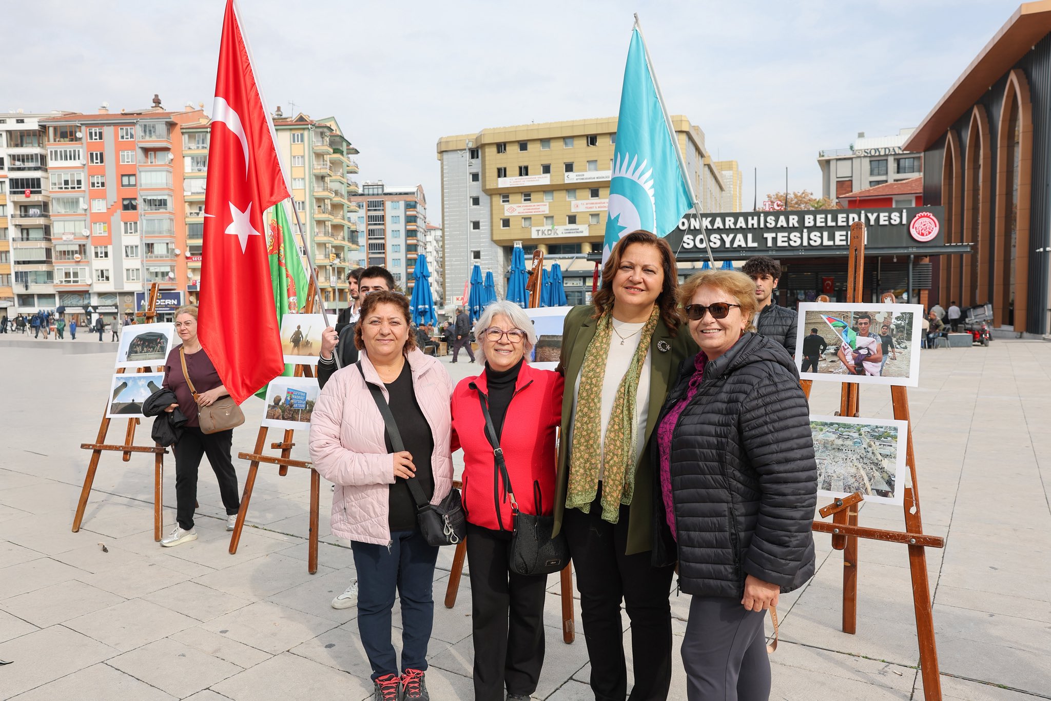 Başkan Köksal Karabağ Zaferi̇ Sergi̇si̇ni̇ Zi̇yaret Etti̇ (4)