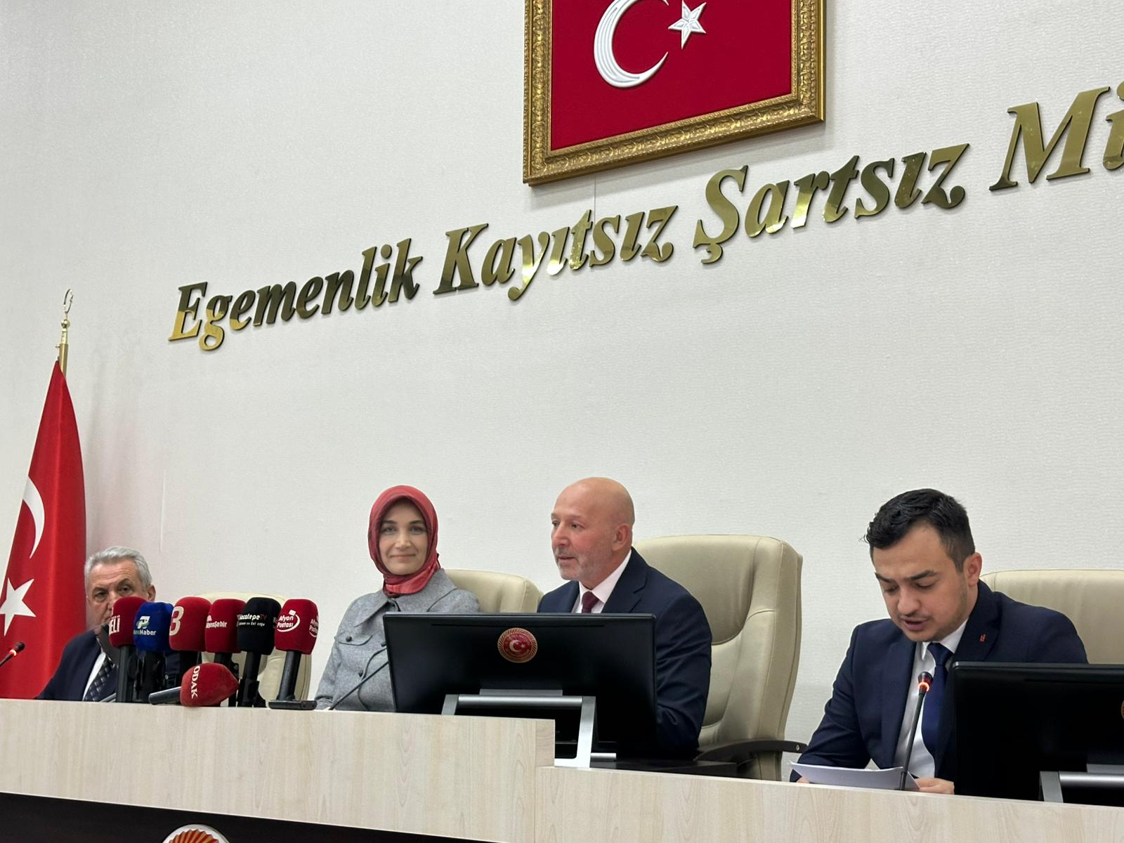 Ca7Afb40 440F 4Fb4 A1F8 70F433094Dbe