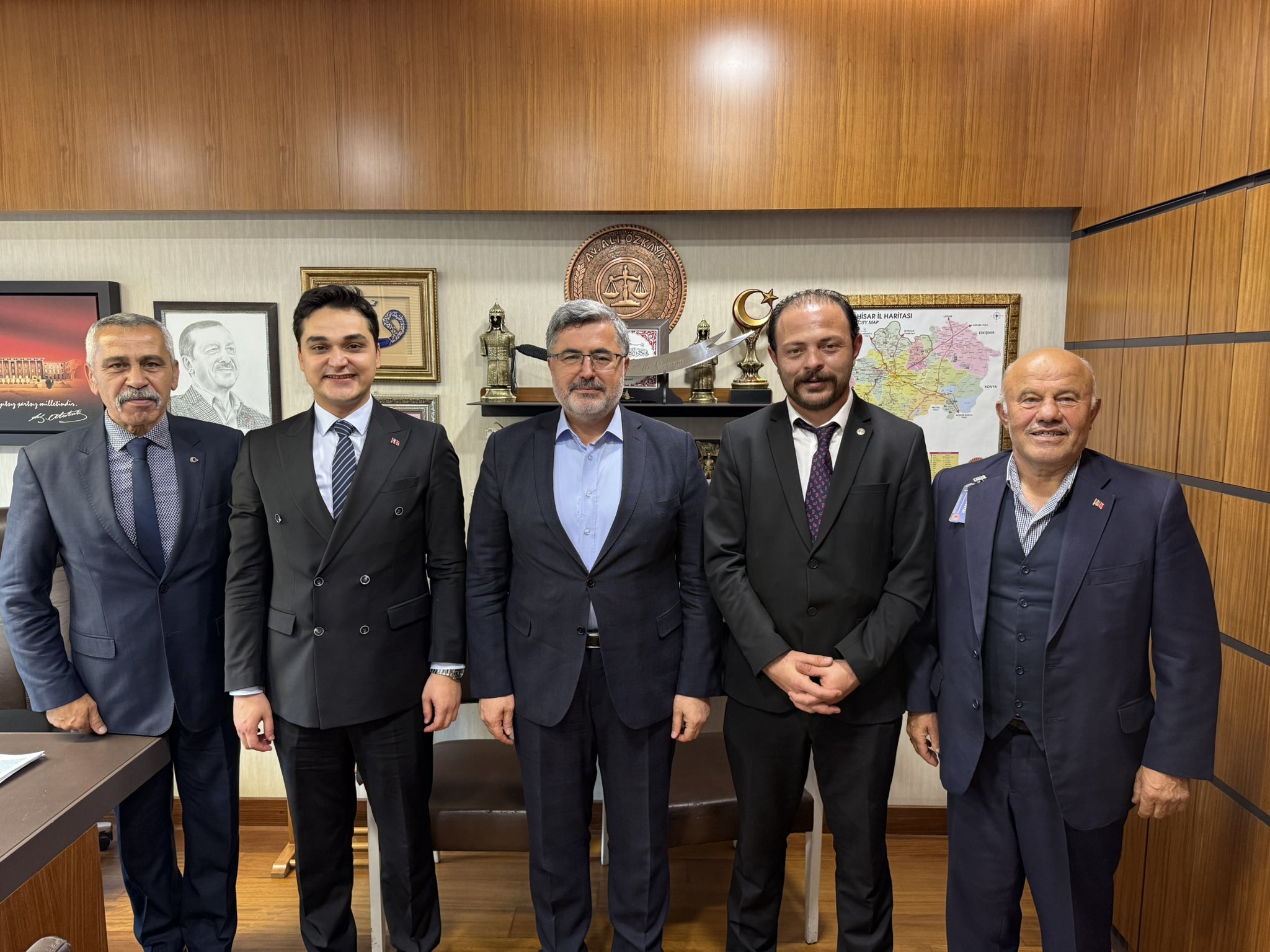Çankiri Heyeti̇nden Ak Parti̇li̇ Veki̇llere Zi̇yaret (2)