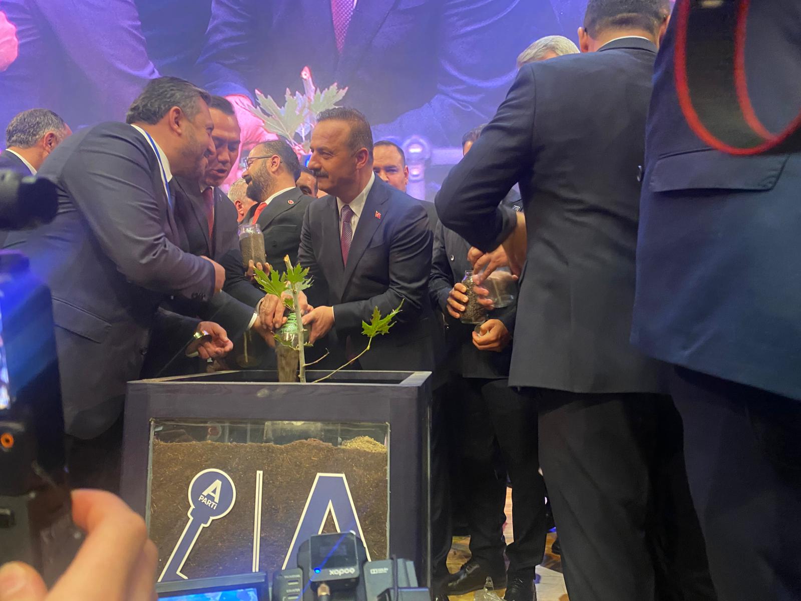 Coşku Afyonkarahi̇sar’dan Ankara’ya Taşindi (4)