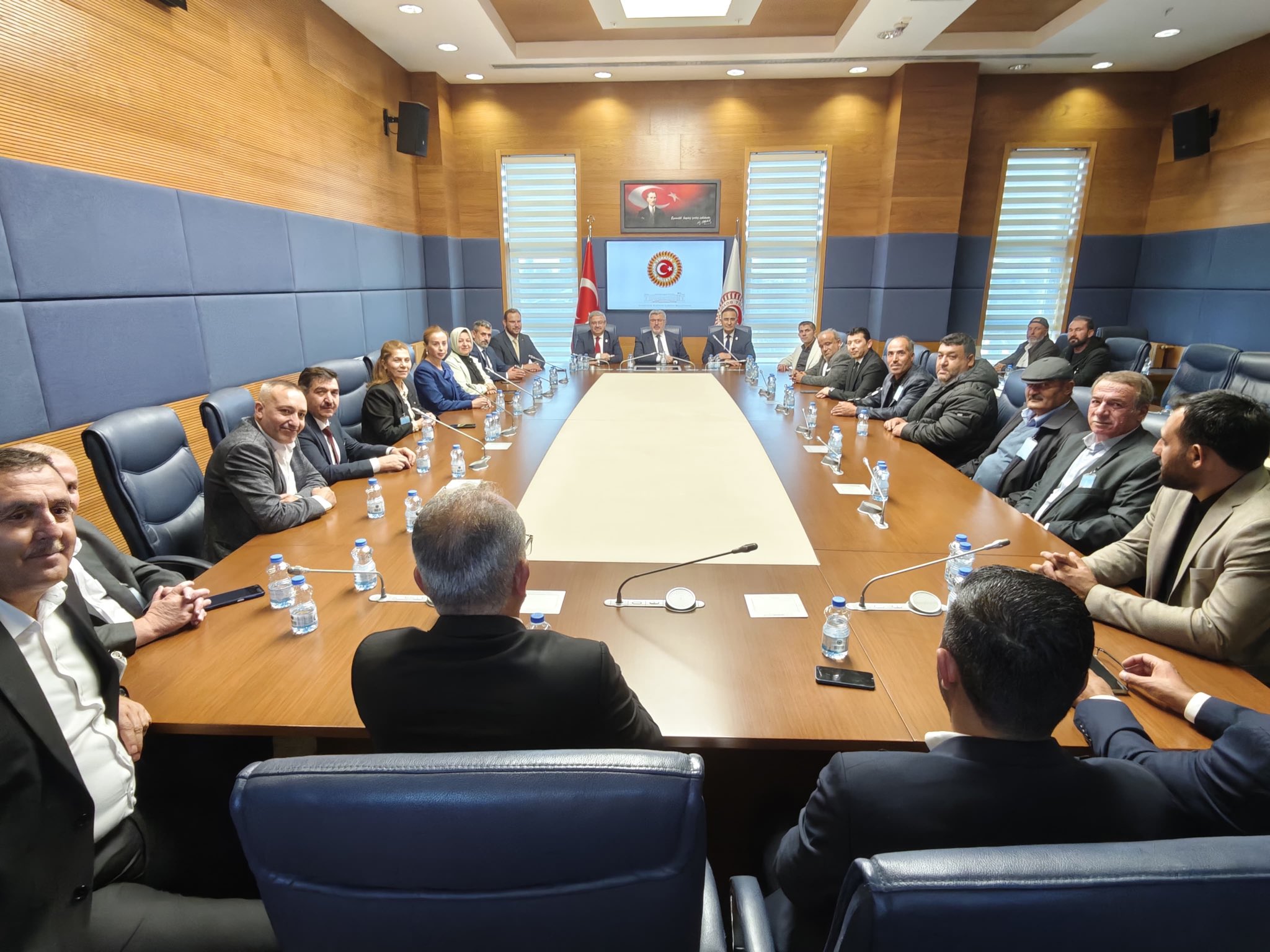 Di̇nar Ve Çöl Ovasi Projeleri̇ Mecli̇s Gündemi̇nde (4)