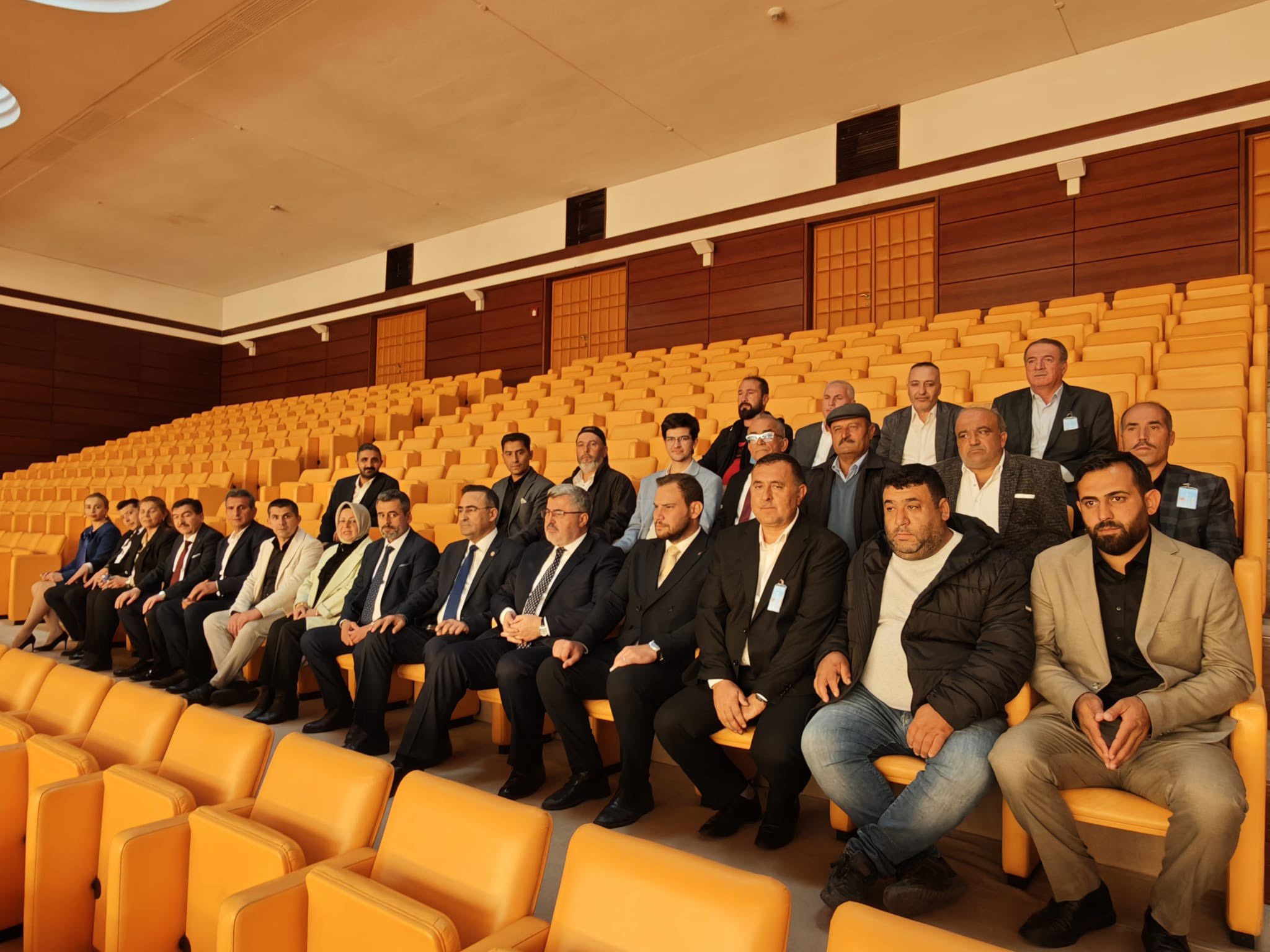 Di̇nar Ve Çöl Ovasi Projeleri̇ Mecli̇s Gündemi̇nde (5)