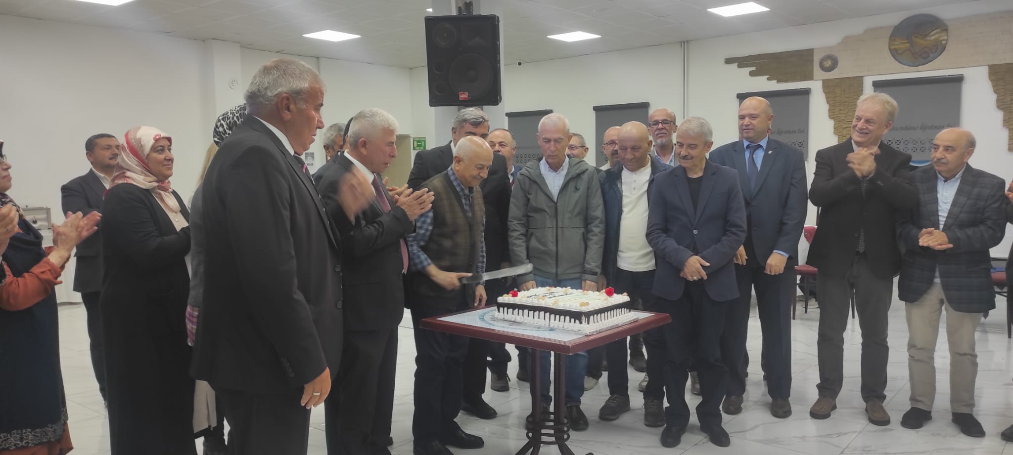 Emekli̇ Öğretmenlere Vefa Dolu Gece (2)