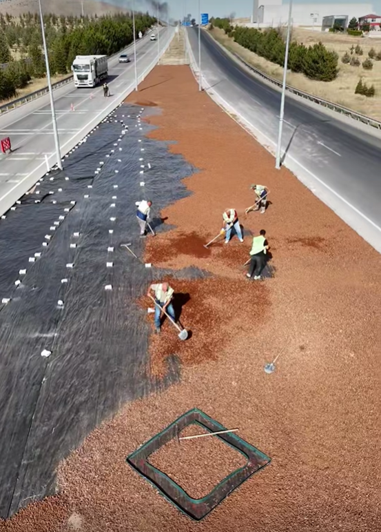 Emi̇rdağ’da Kuru Peyzaj Çalişmalari Tüm Hiziyla Devam Edi̇yor (3)