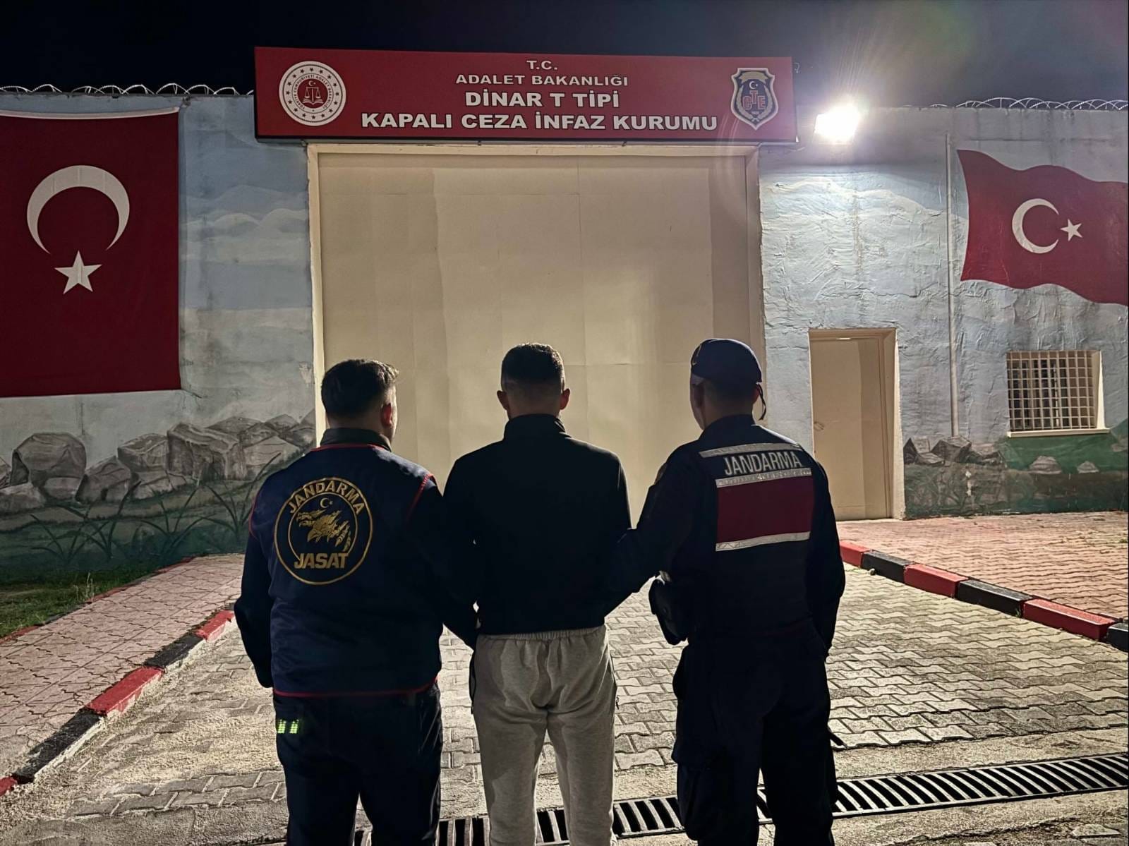 Evci̇ler’de Hirsizlik Zanlisi Tutuklanarak Cezaevi̇ne Gönderi̇ldi̇