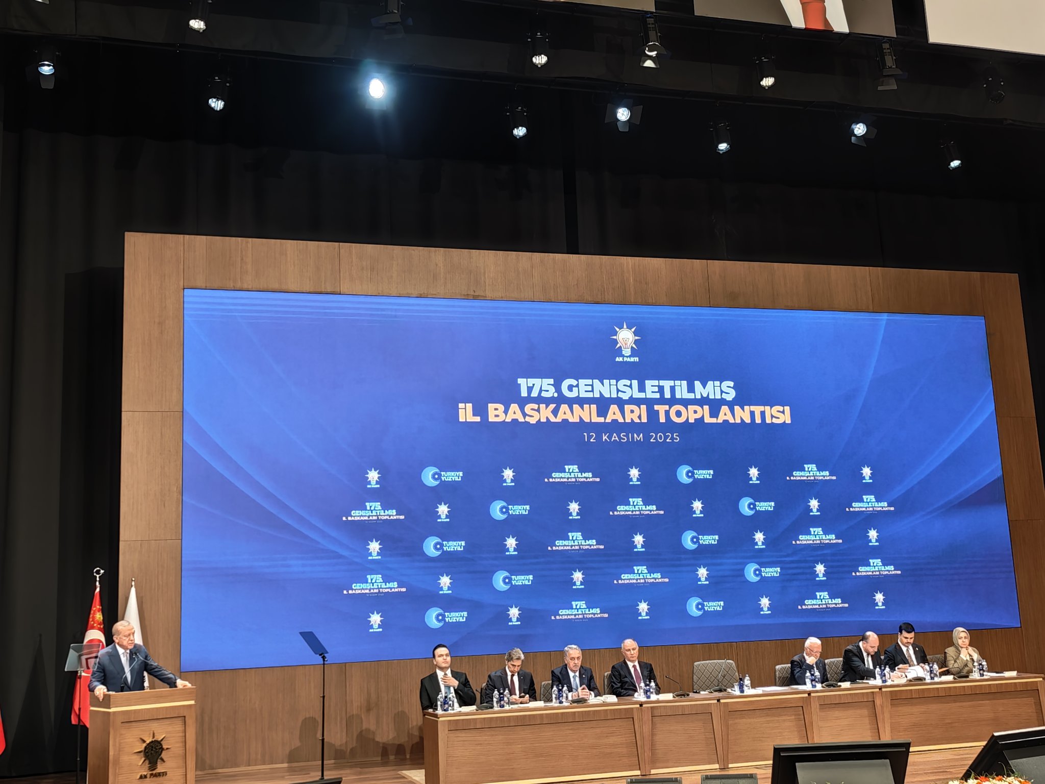 G5J W I X X A A A G V J F