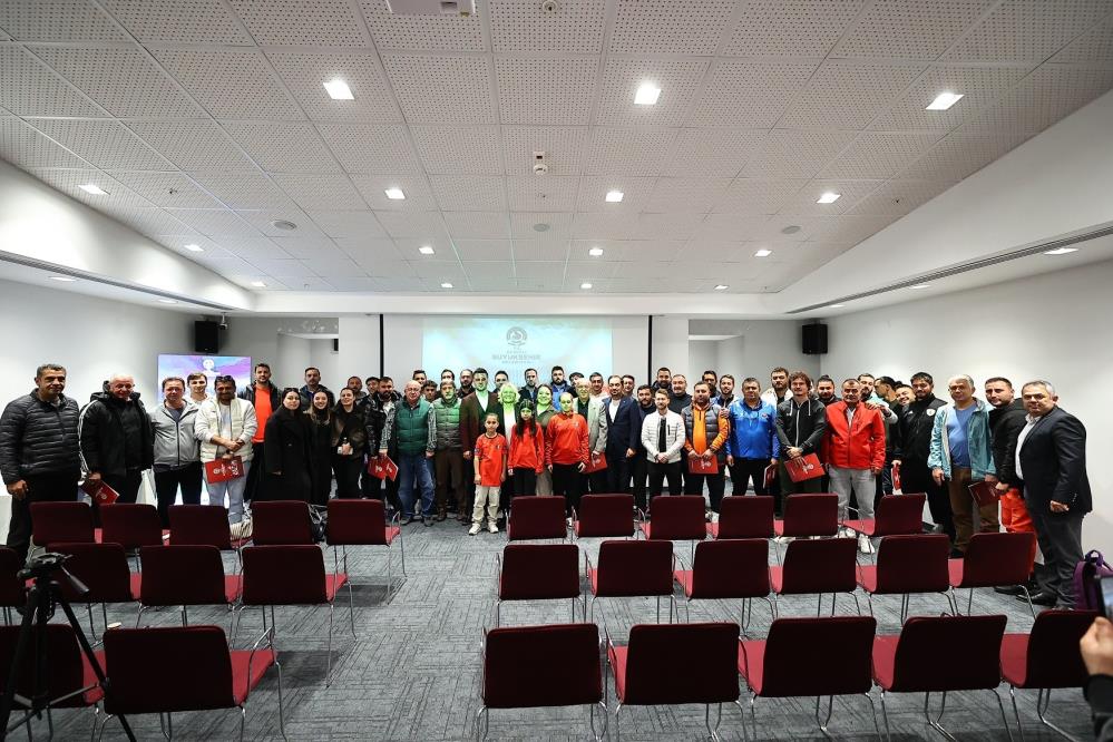 Geleceğin Futbolcularını Yetiştirecek Levend Sarıoğlu U 10 Futbol Ligi Başlıyor 2