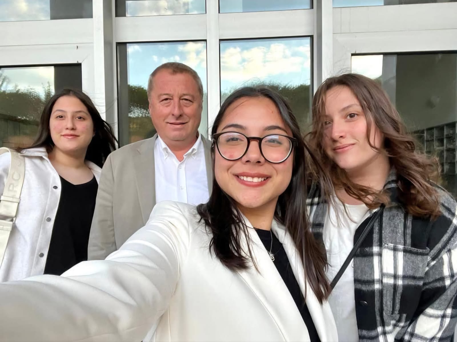 Hakan Şeref Olgun Kimdir (1)-1