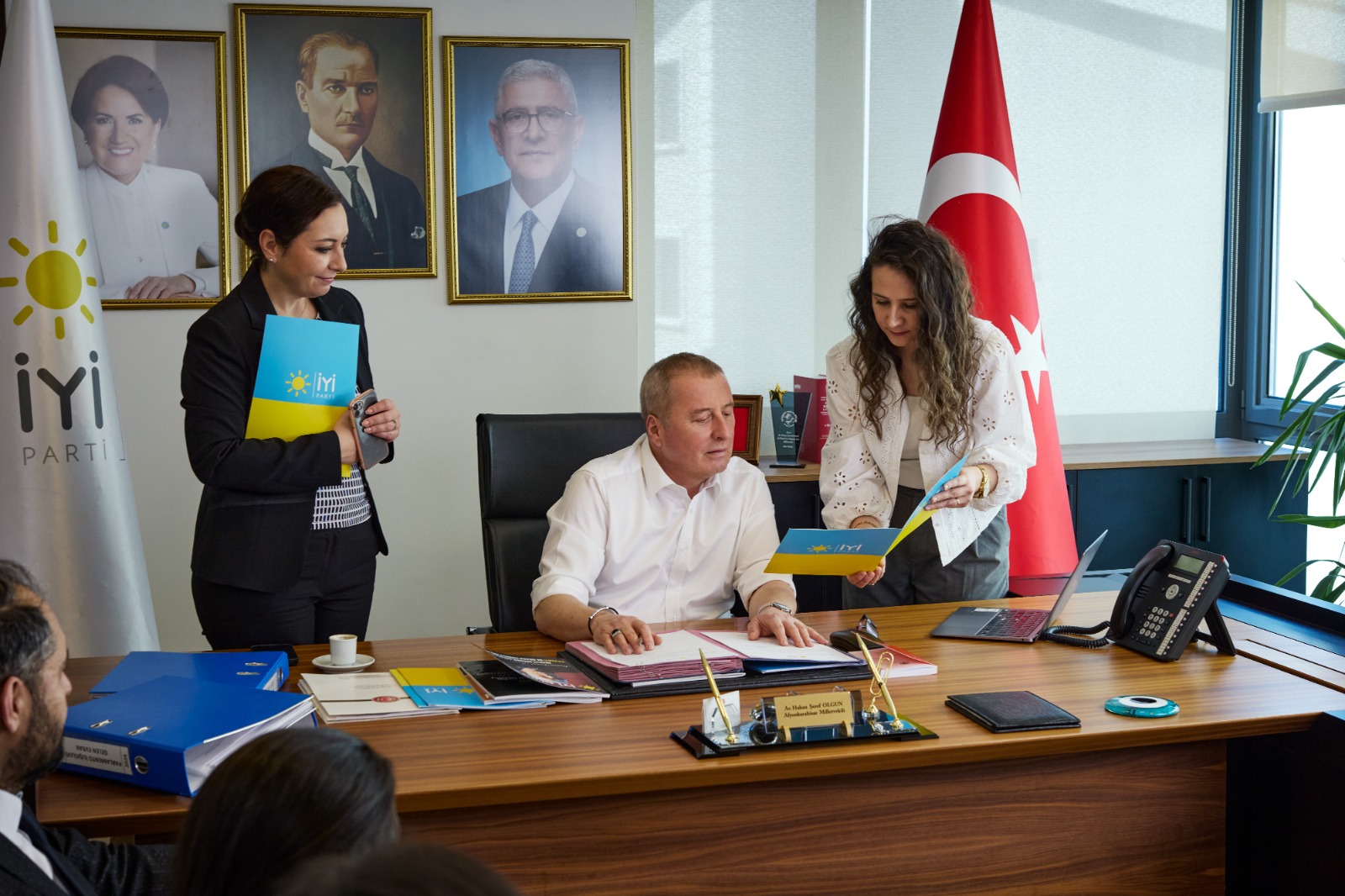 Hakan Şeref Olgun Kimdir (12)