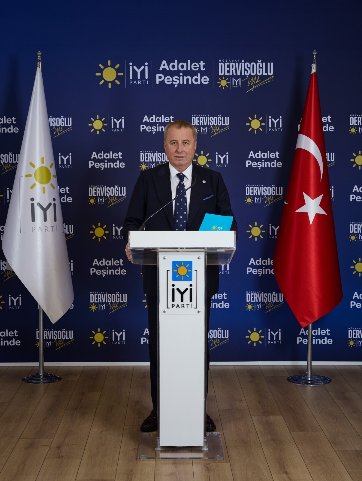 Hakan Şeref Olgun Kimdir (13)