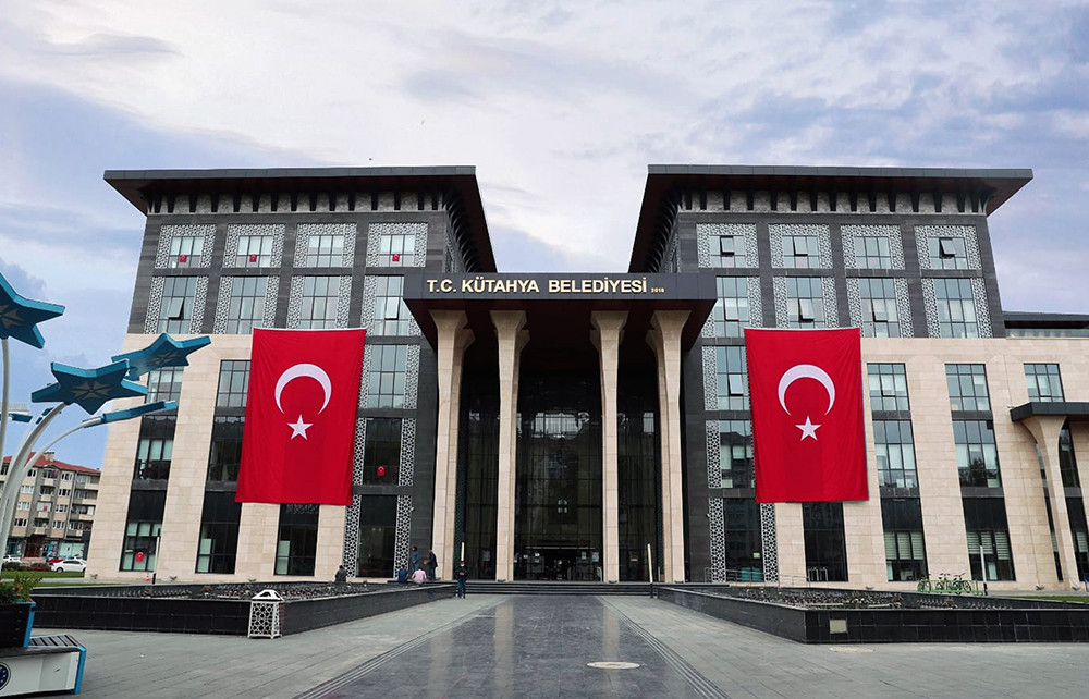 Kütahya'da Yenilenen Stadyumlar Yeniden Halkın Hizmetinde 1