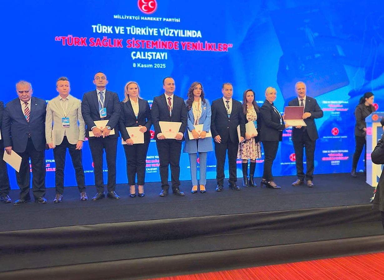 Mhp’li̇ Çeli̇kbi̇lek “Türk Sağlik Si̇stemi̇nde Yeni̇li̇kler Çaliştayi”Na Katildi (3)