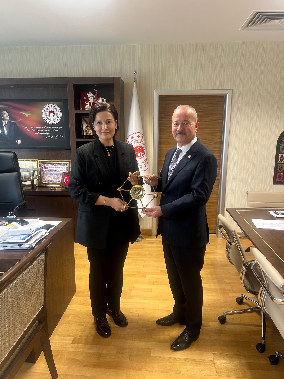 Mi̇lletveki̇li̇ Taytak, Bakanlikta Sektör Temsi̇lci̇leri̇yle Görüştü (1)