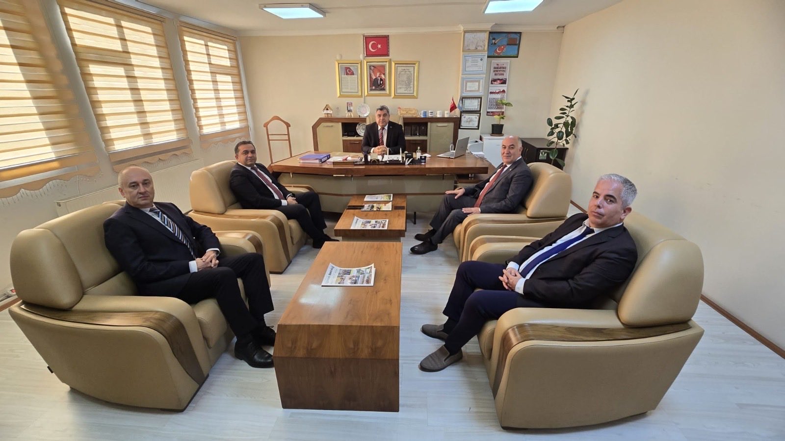 Müdür Sünnetci̇’den Emi̇rdağ’da Yoğun Eği̇ti̇m Programi (4)