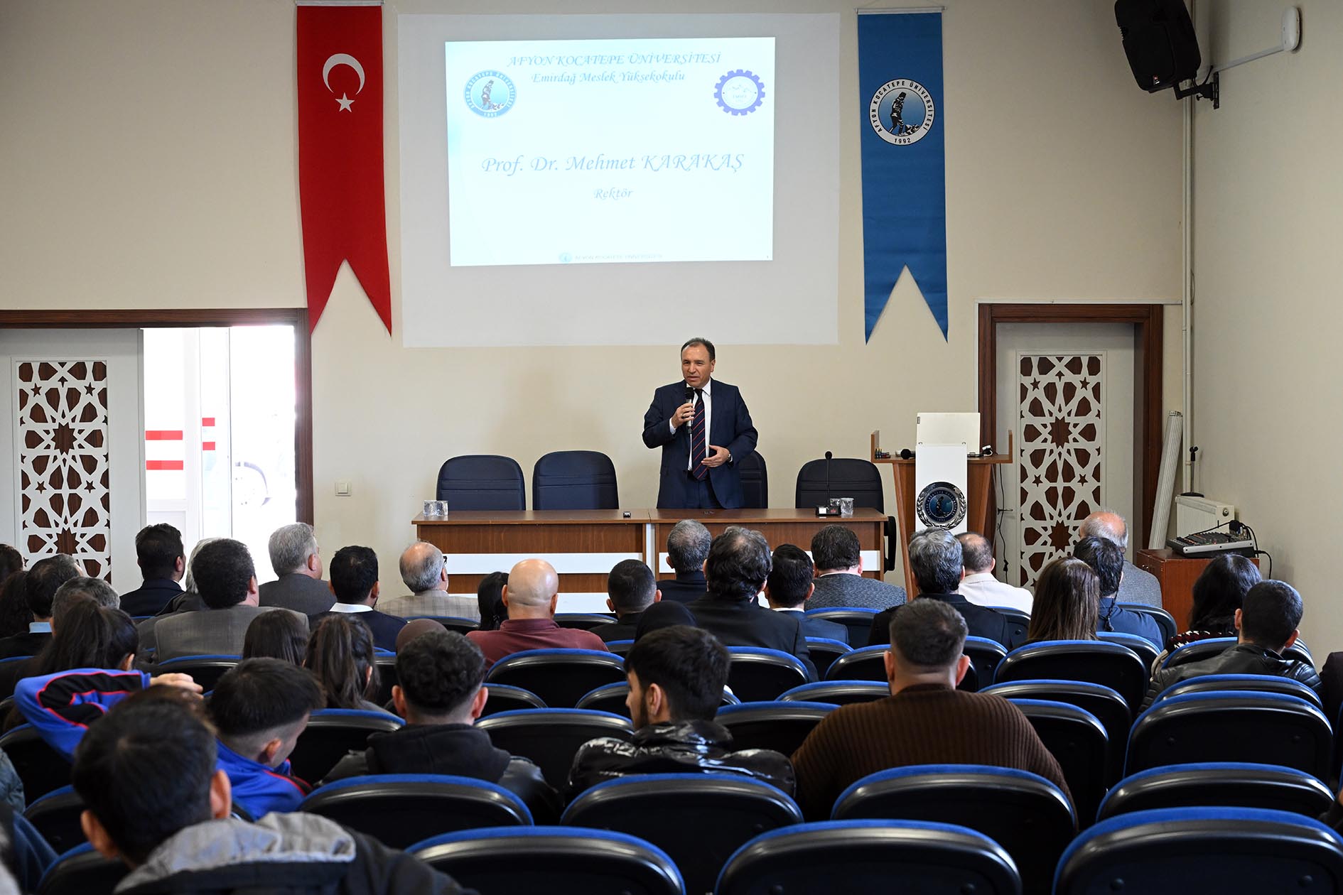 Rektör Karakaş, Bayat Ve Emi̇rdağ Myo’da İncelemelerde Bulundu (1)