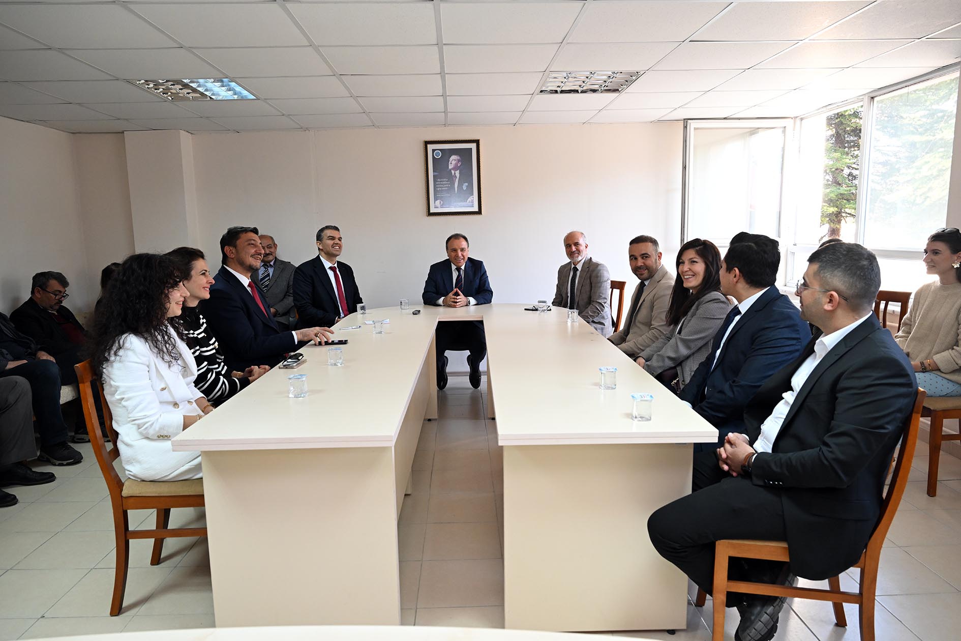 Rektör Karakaş, Bayat Ve Emi̇rdağ Myo’da İncelemelerde Bulundu (8)