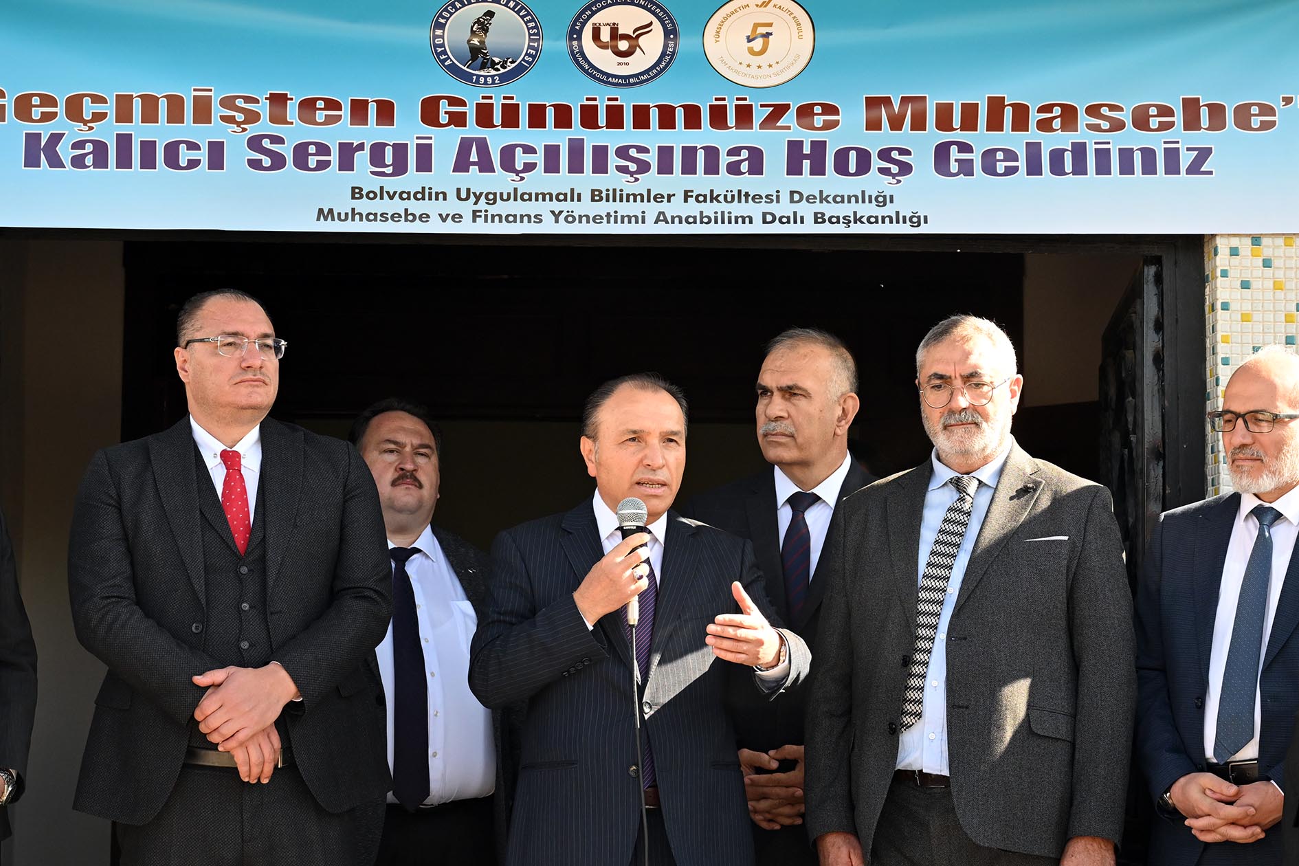 Rektör Karakaş Bolvadi̇n’de Akademi̇k Bi̇ri̇mler Ve İlçe Yöneti̇mi̇yle Yoğun Temas Trafi̇ği̇ (12)