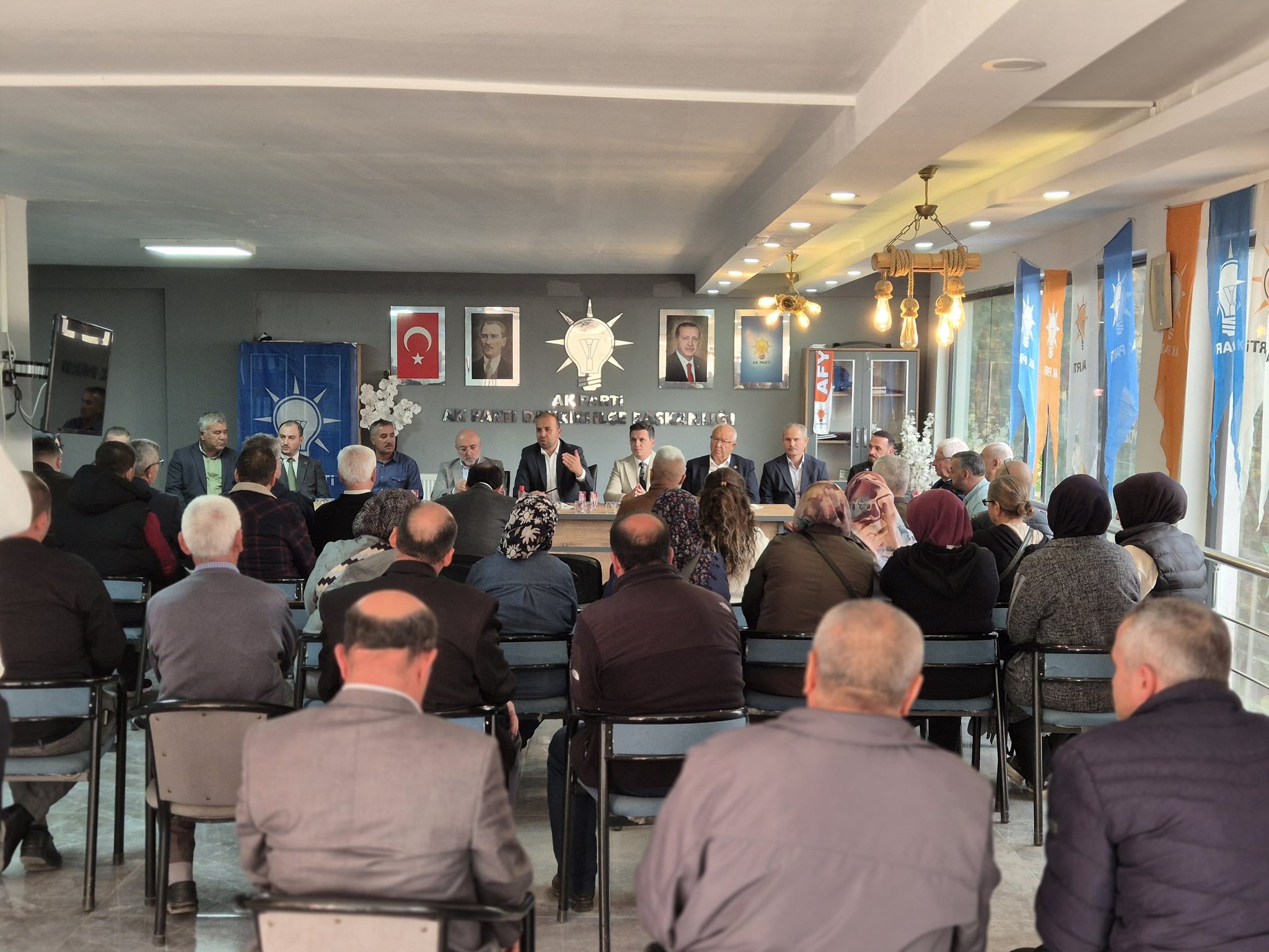 Şahi̇n Ve Gülteki̇n’den Bayat, Dazkiri Ve Evci̇ler’e Teşki̇lat Zi̇yareti̇ (7)