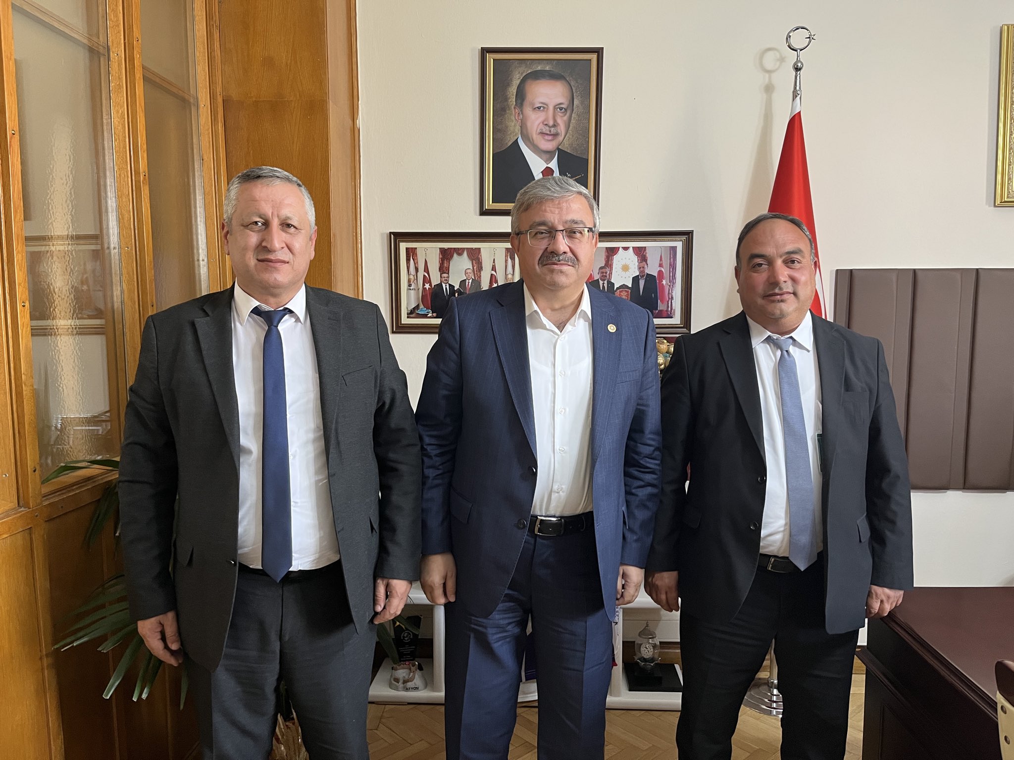 Teşki̇latlardan Mi̇lletveki̇li̇ Yurdunuseven’e Mecli̇s Zi̇yaretleri̇ (2)