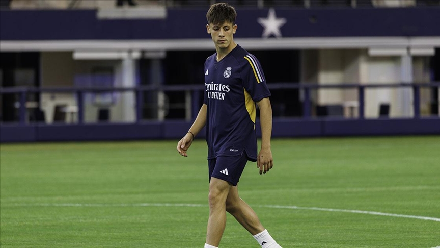 Thumbs B C 18C077C7237070E461F7C4C23290740B