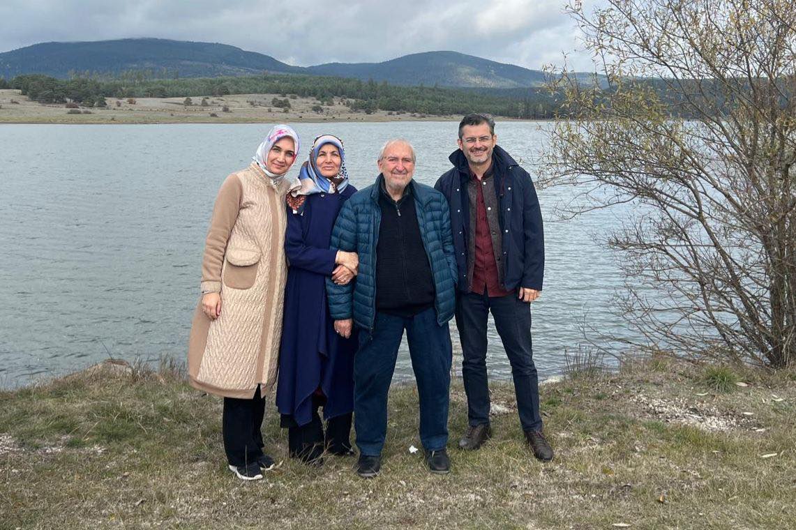 Vali̇ Yi̇ği̇tbaşi (11)