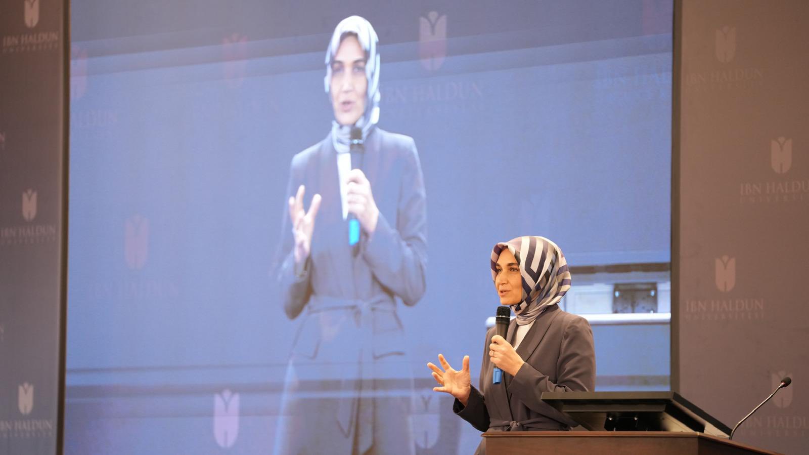 Vali̇ Yi̇ği̇tbaşi (13)