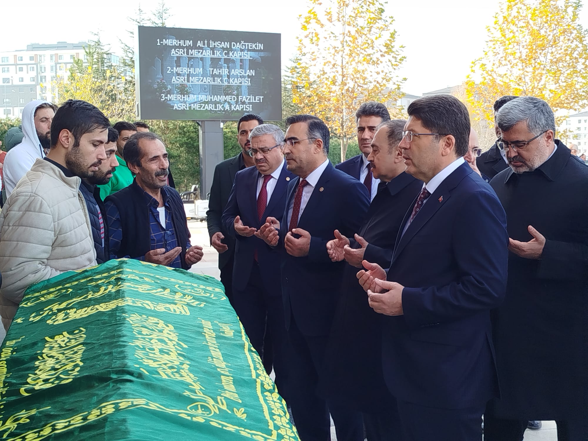 Whatsapp Image 2025 11 28 At 12.54.18 (1)