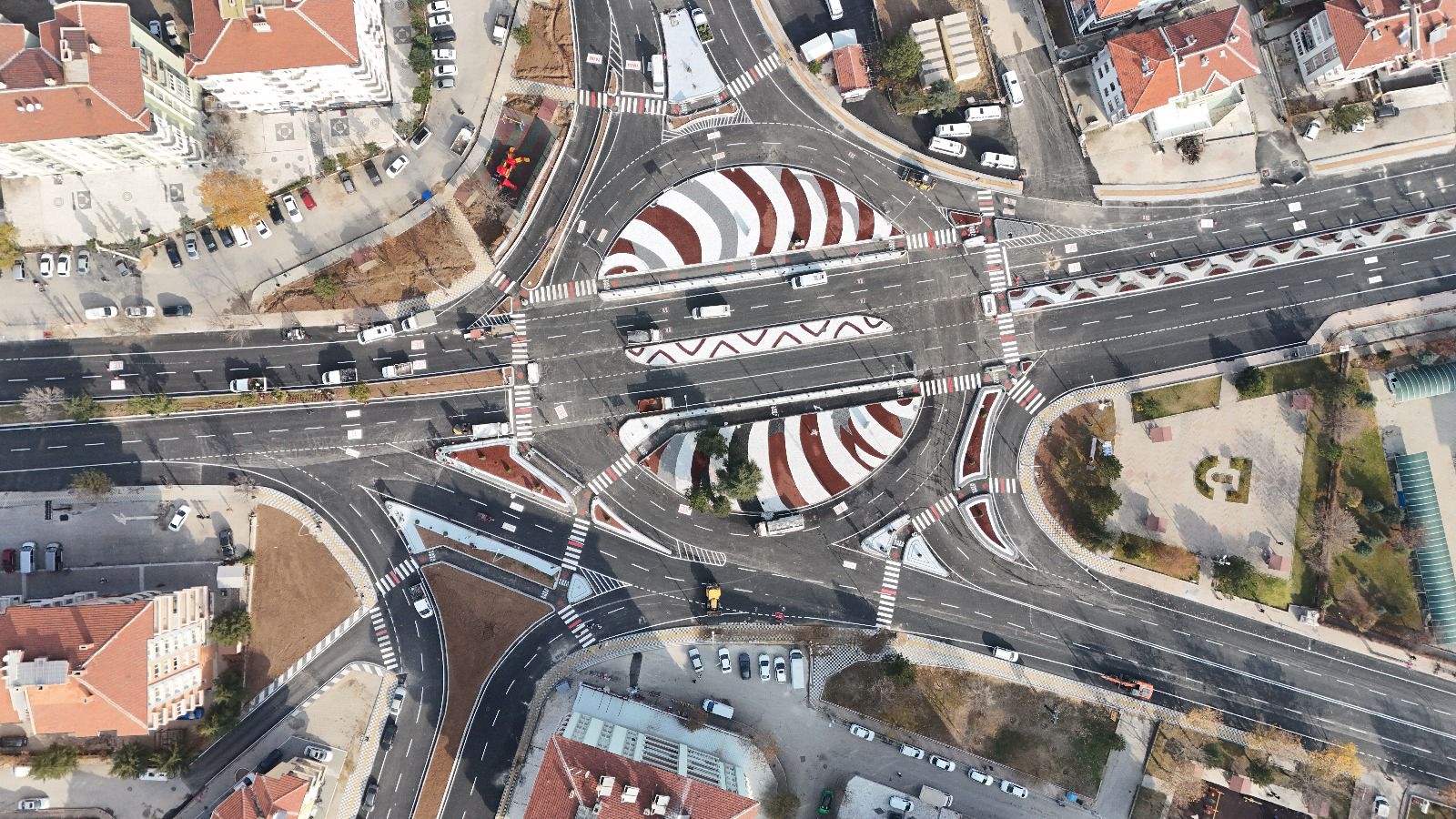 Afyon’da Hamburger Kavşağı Faaliyette 1