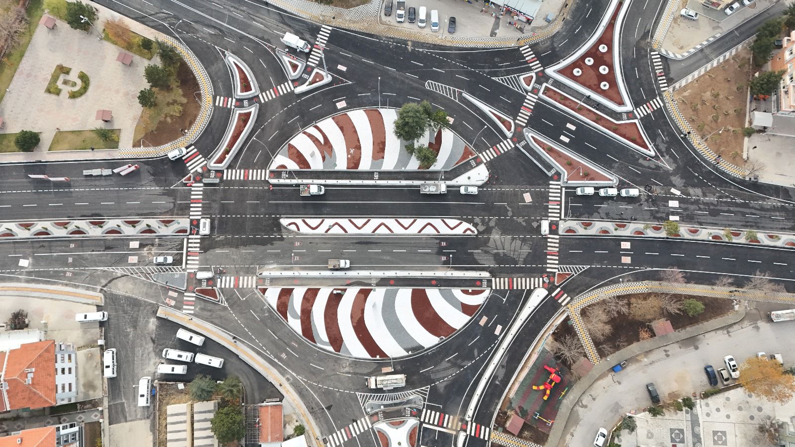 Afyon’da Hamburger Kavşağı Faaliyette 2