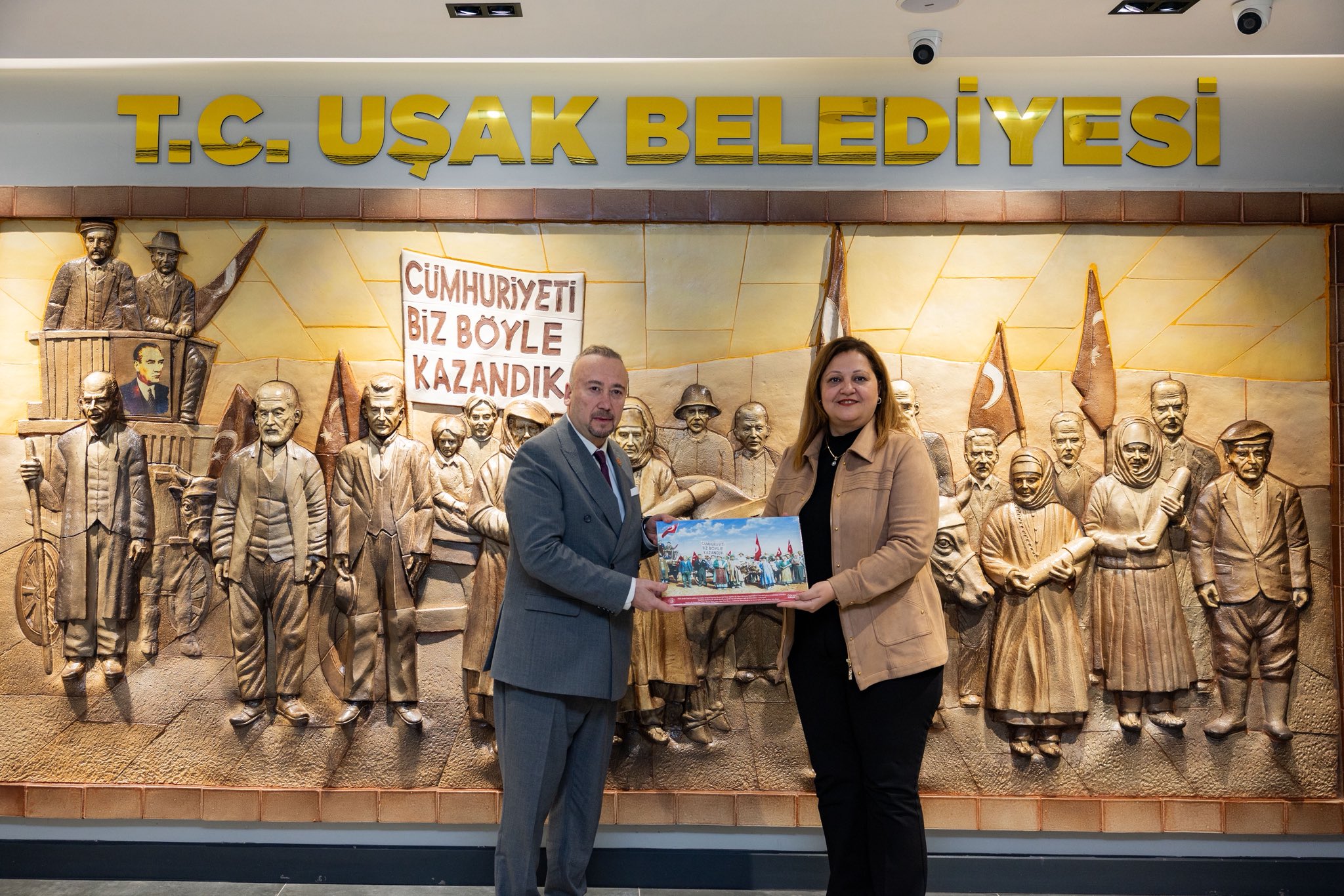 Afyonkarahi̇sar Ve Uşak Arasinda Yerel Yöneti̇m Görüşmesi̇ (3)