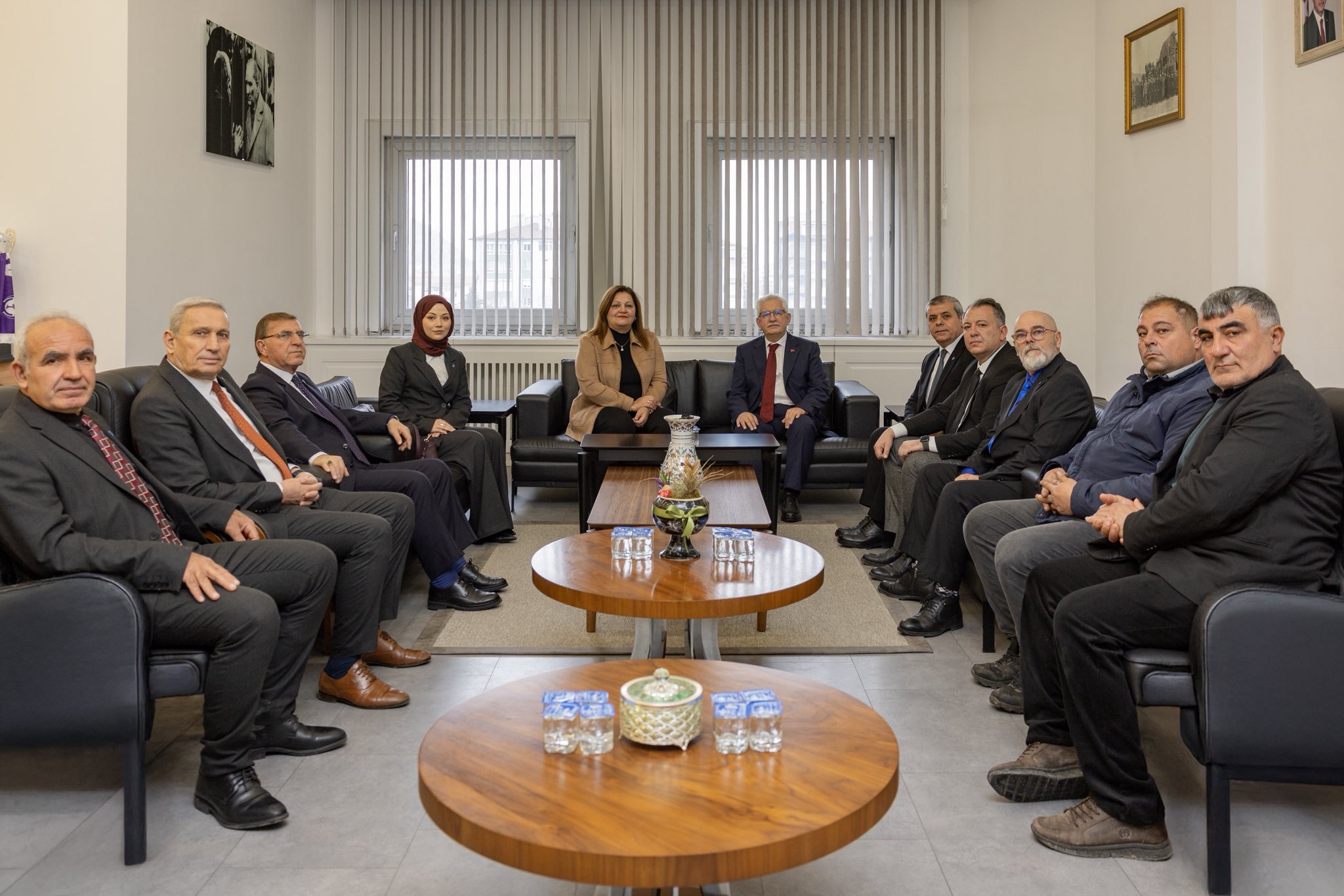 Afyonkarahi̇sar’da Si̇yasi̇ İsti̇şare Görüşmede Neler Konuşuldu (3)