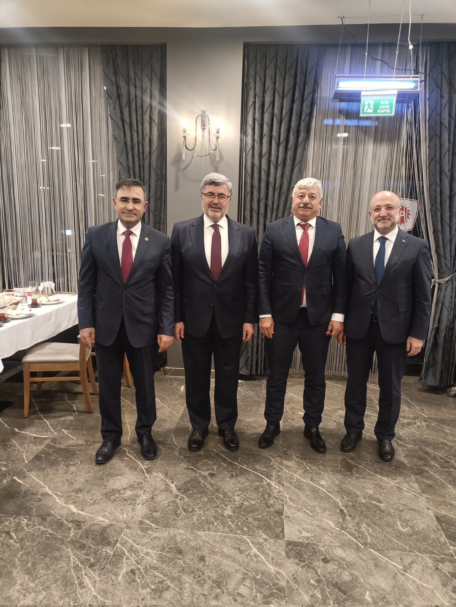 Afyonkarahi̇sar’in İlçeleri̇ İçi̇n Ankara’da Yoğun Mesai̇ (1)