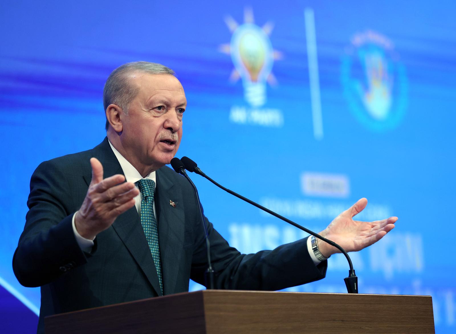 Ak Gençli̇k’ten Dünya İnsan Haklari Günü’ne Güçlü Katilim (2)