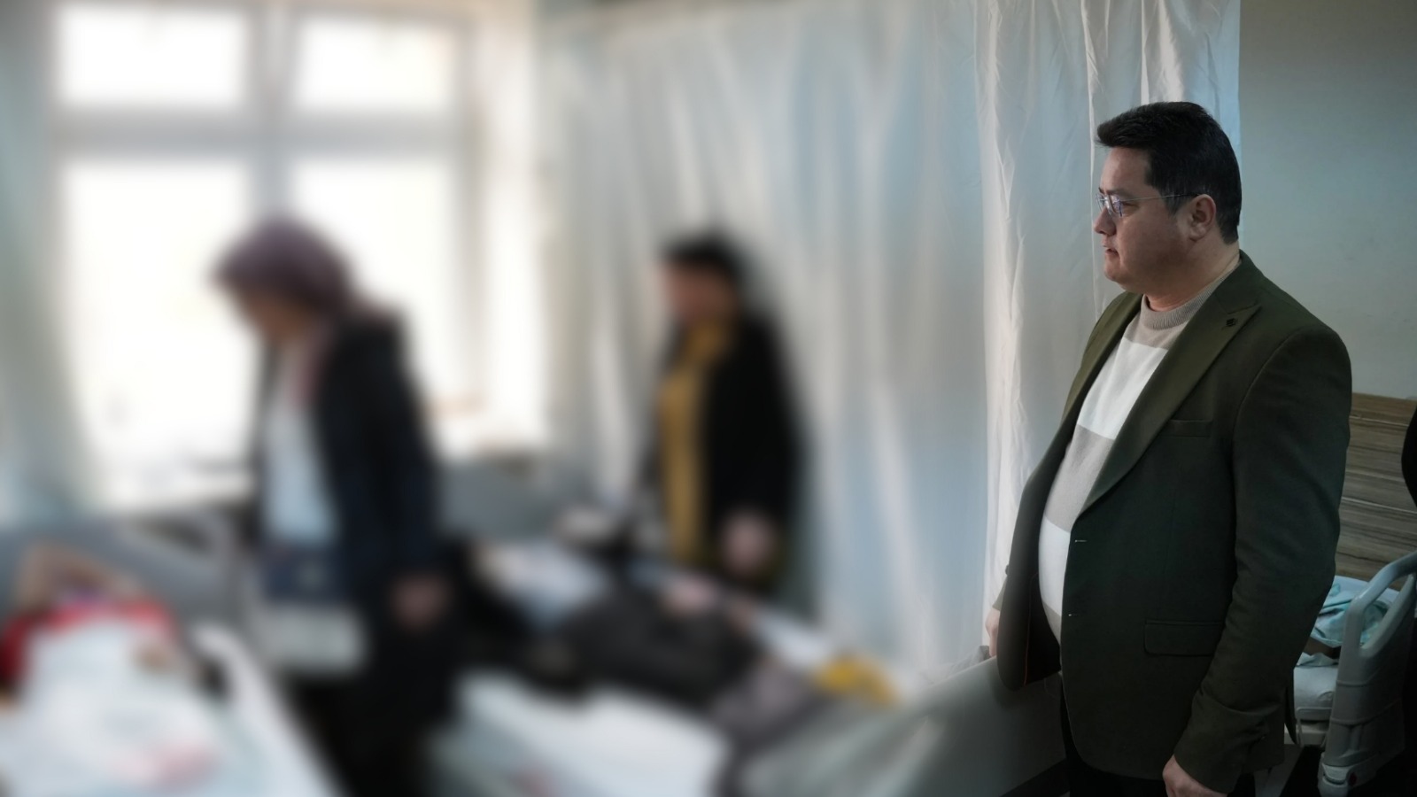 Başkan Aynaci, Yaralilari Zi̇yaret Etti̇ 2