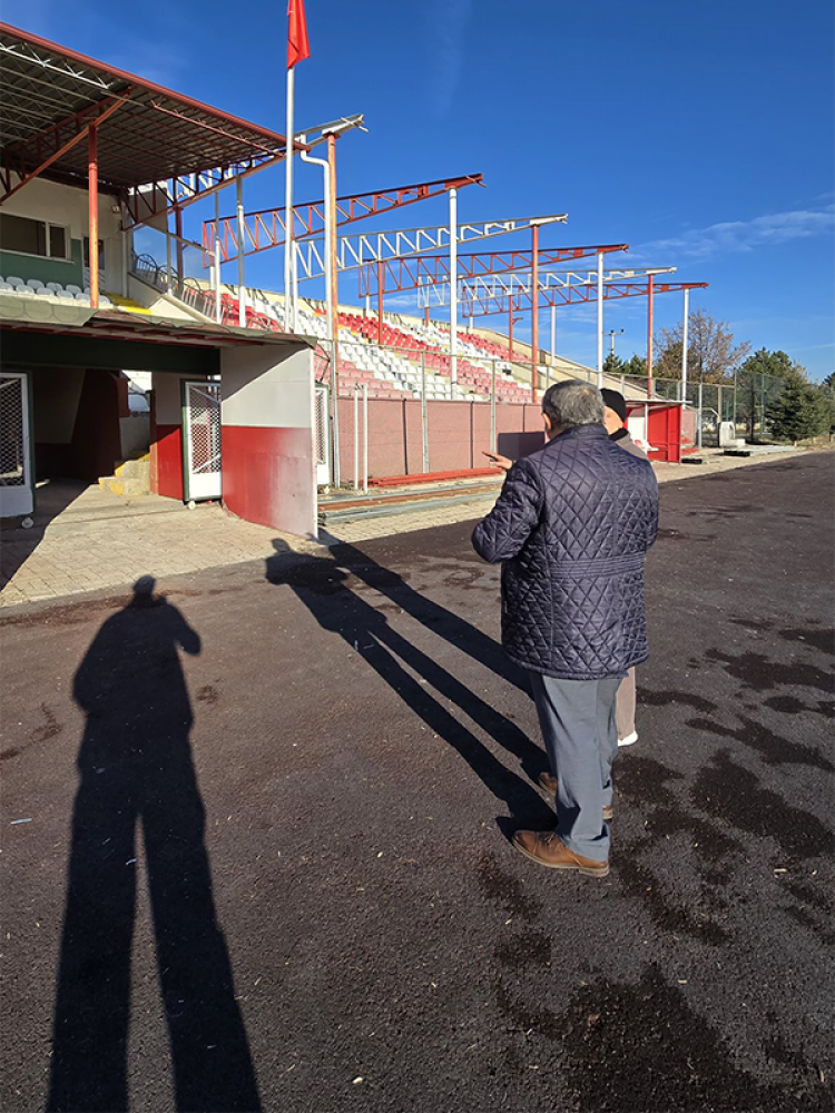 Başkan Özaşkin Sahada İncelemelerde Bulundu (3)