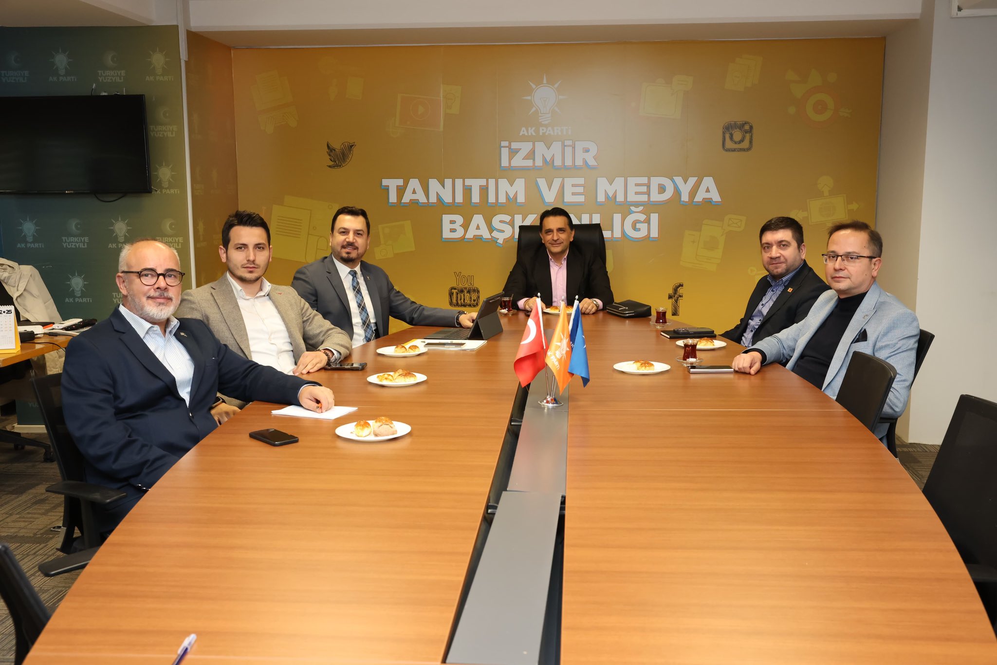 Ege’de Tanitim Ve Medya Zi̇rvesi̇ Başkan Sevi̇m De Katildi (2)