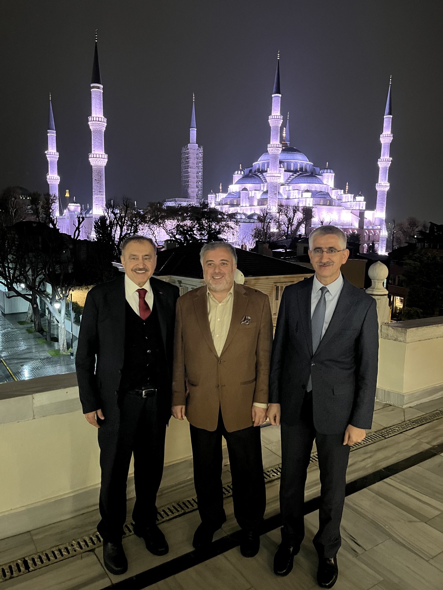 G7E2J M E W A A Ak B C4