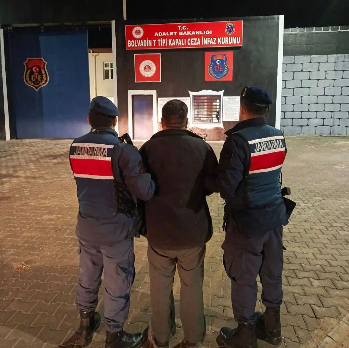 G7Fo Re X Xs A A W Z U N