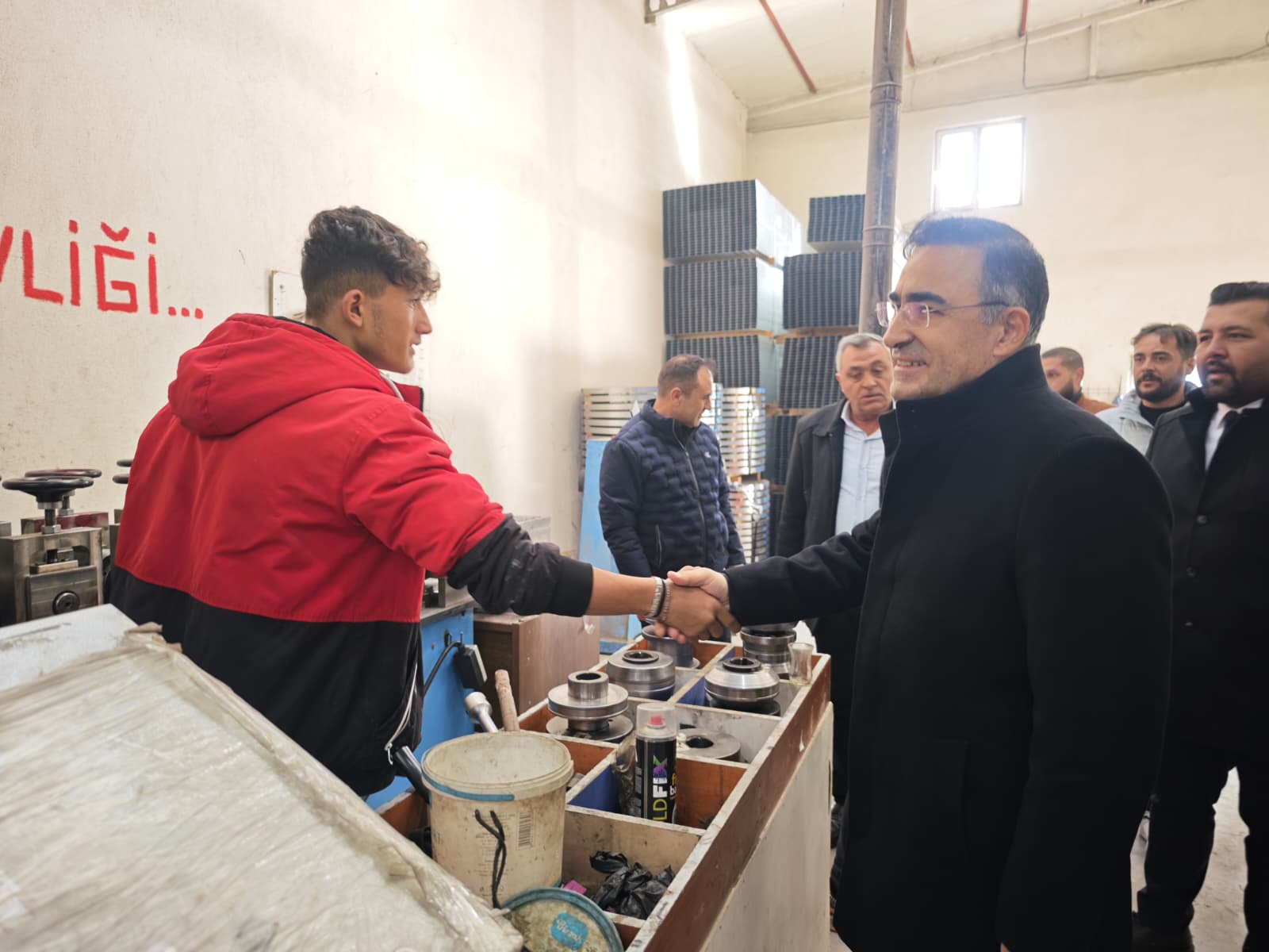 Mi̇lletveki̇li̇ Arslan Chp Genel Merkezi̇ Son İki̇ Yilda 5,5 Mi̇lyar Li̇ralik Harcama Yapti 3