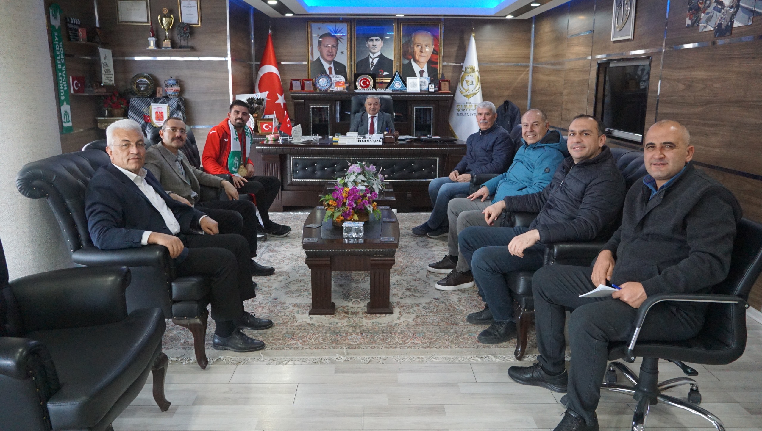 Mi̇lli̇ Futbolcu Emre Kilinç Memleketi̇ Şuhut’ta (2)