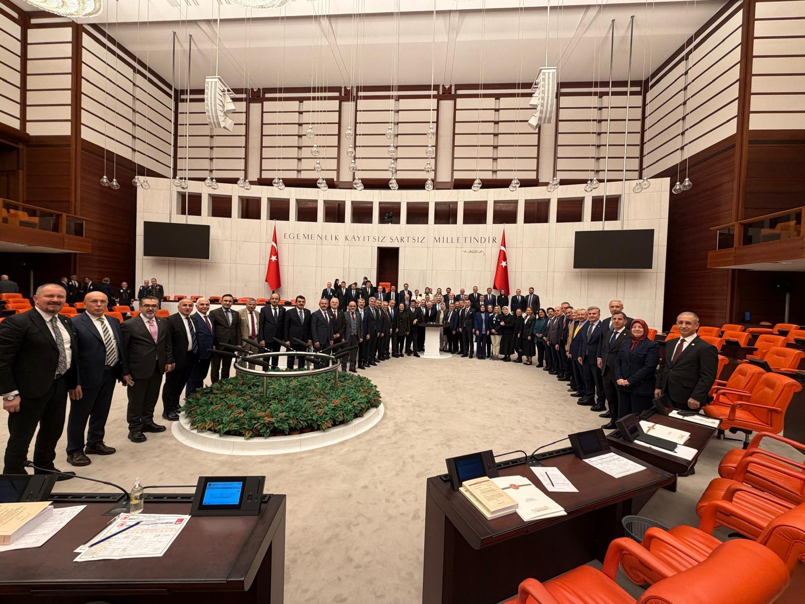 Mi̇lli̇ Savunma Ve Sanayi̇ Bütçeleri̇ Tbmm’de Kabul Edi̇ldi̇ (1)