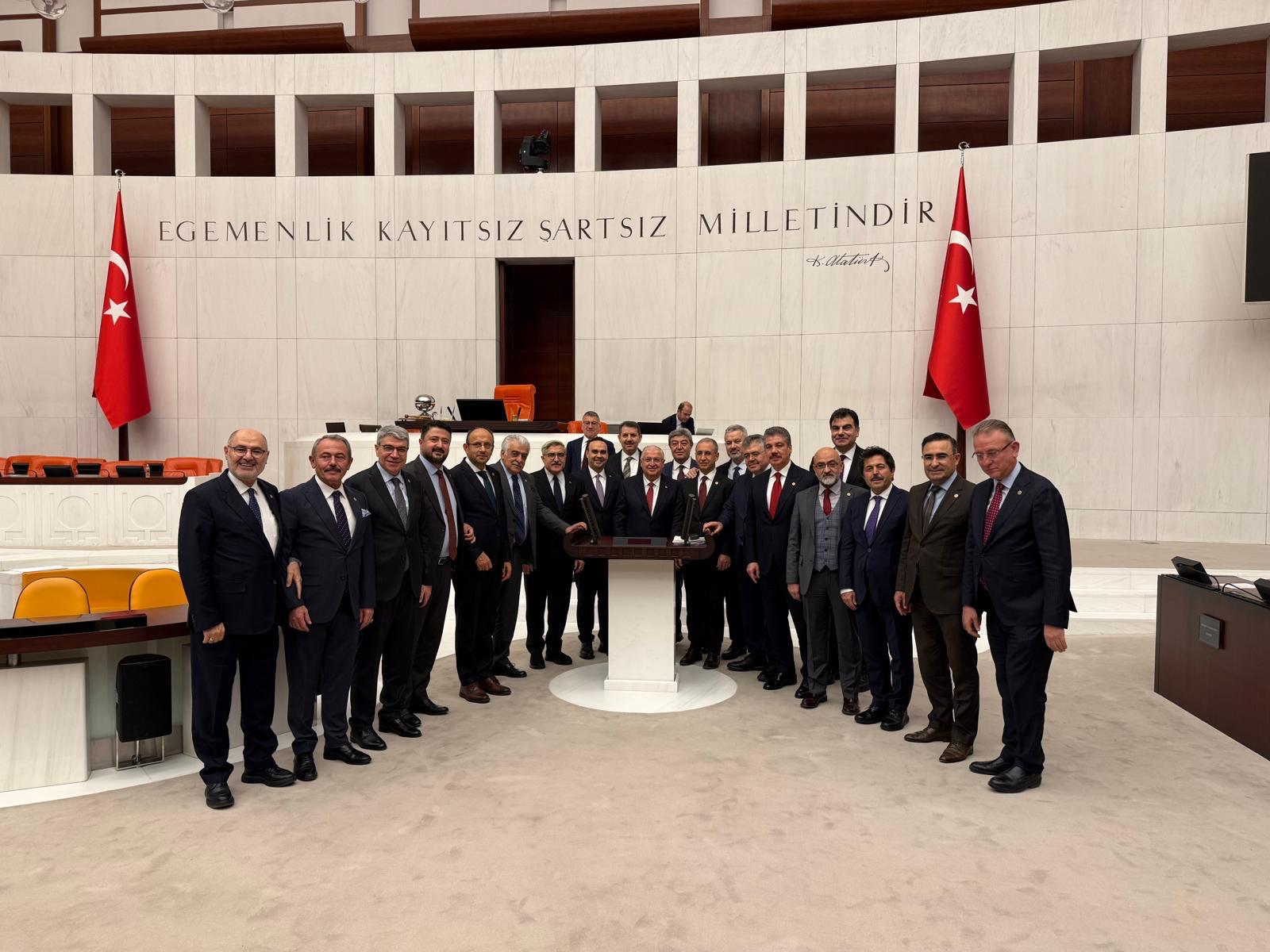 Mi̇lli̇ Savunma Ve Sanayi̇ Bütçeleri̇ Tbmm’de Kabul Edi̇ldi̇ (2)