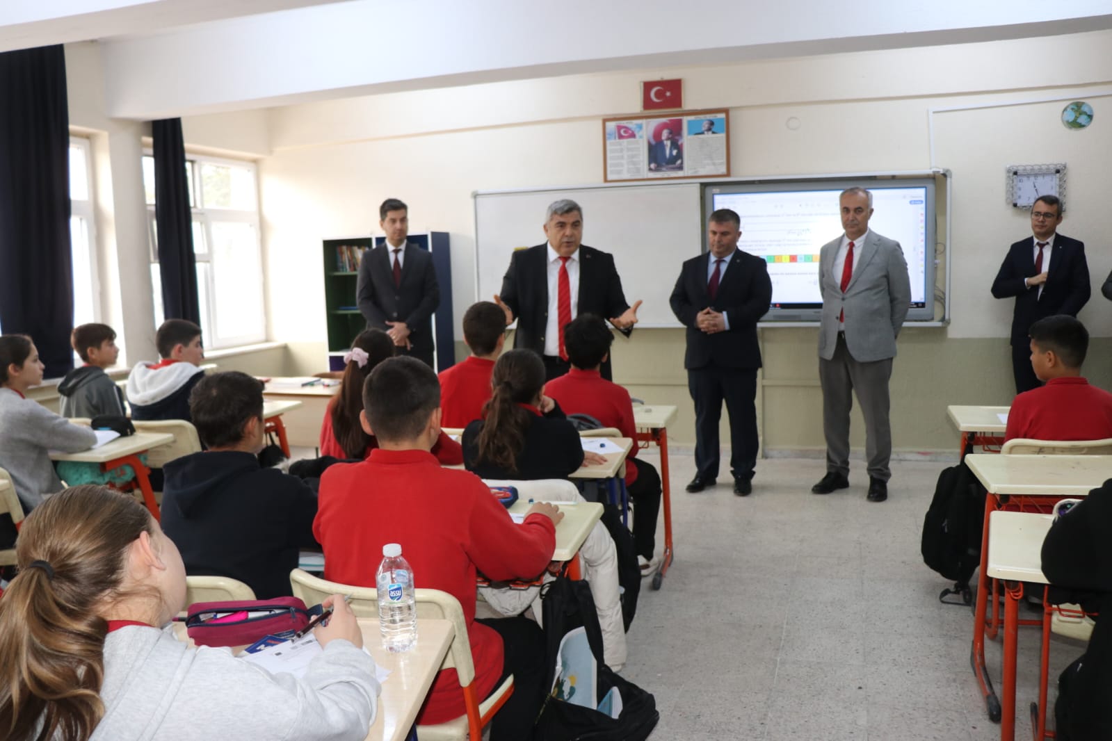 Müdür Sünnetci̇’den Bayat İlçesi̇ne Kapsamli Eği̇ti̇m İncelemesi̇ (9)