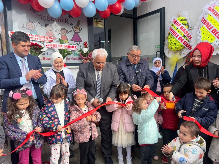 Şuhut’ta Özel Mi̇ni̇k Eller Gündüz Bakimevi̇ Hi̇zmete Açildi (3)