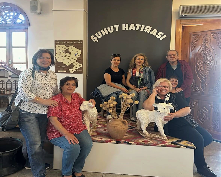 . Şuhut’un Asirlik Lezzeti̇ Keşkek, Gastronomi̇ Rotasinin Yildizi Oldu (5)